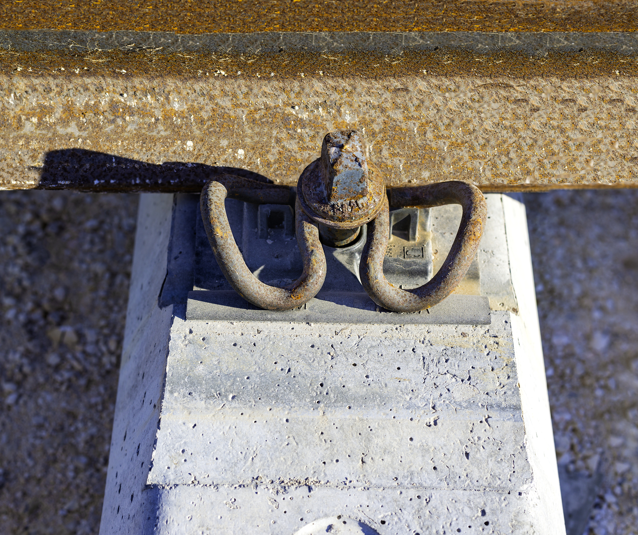 贵州省铁道工程技术专业学校怎么样？优势与不足分析