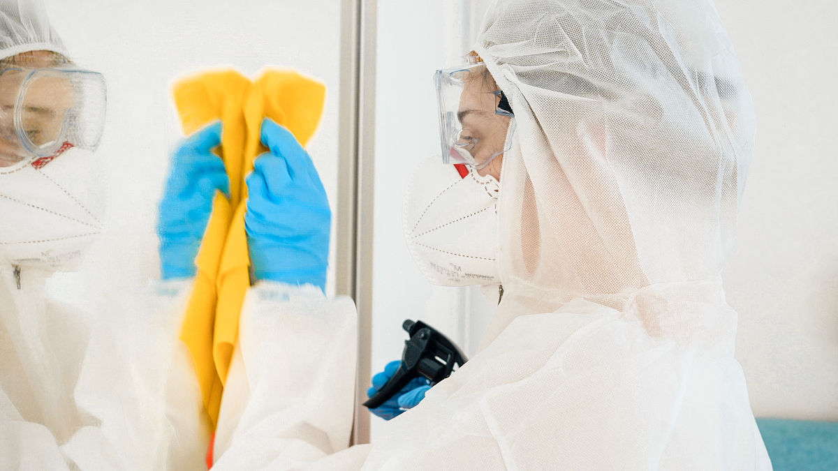 服装护理技巧：保护衣物、环境和健康