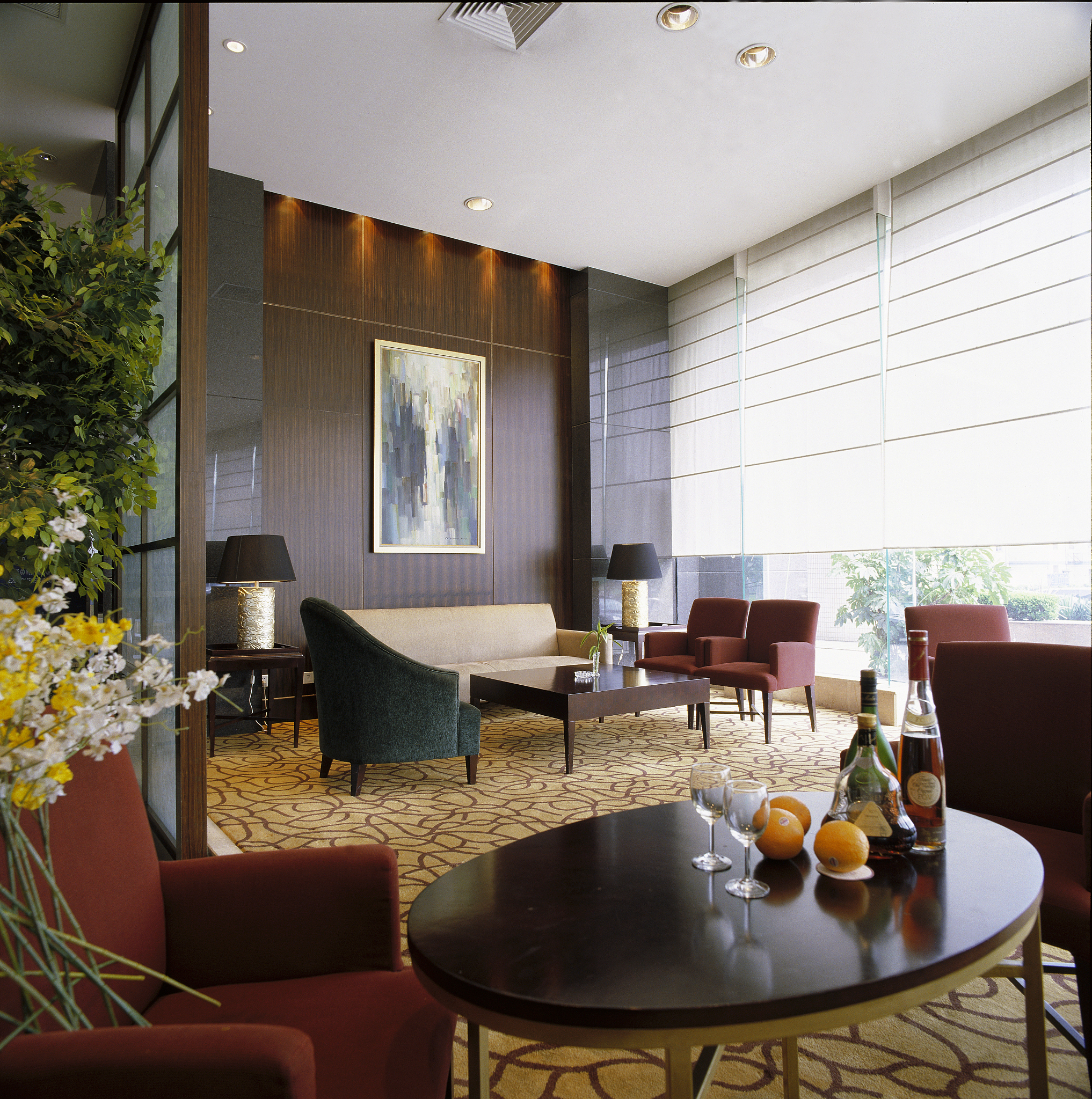VIP Waiting Room in English: What to Call It