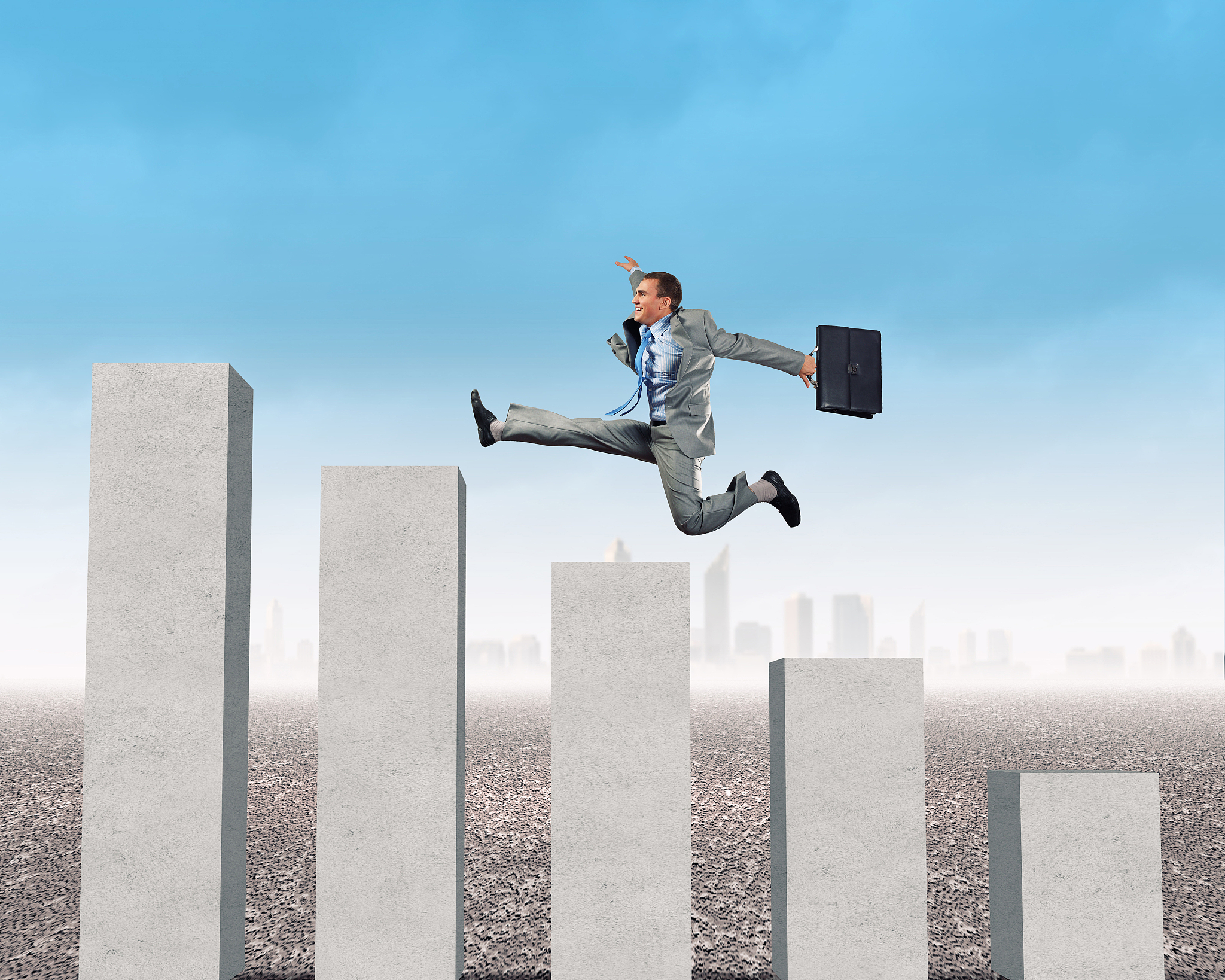 拥抱挑战，迎接机遇