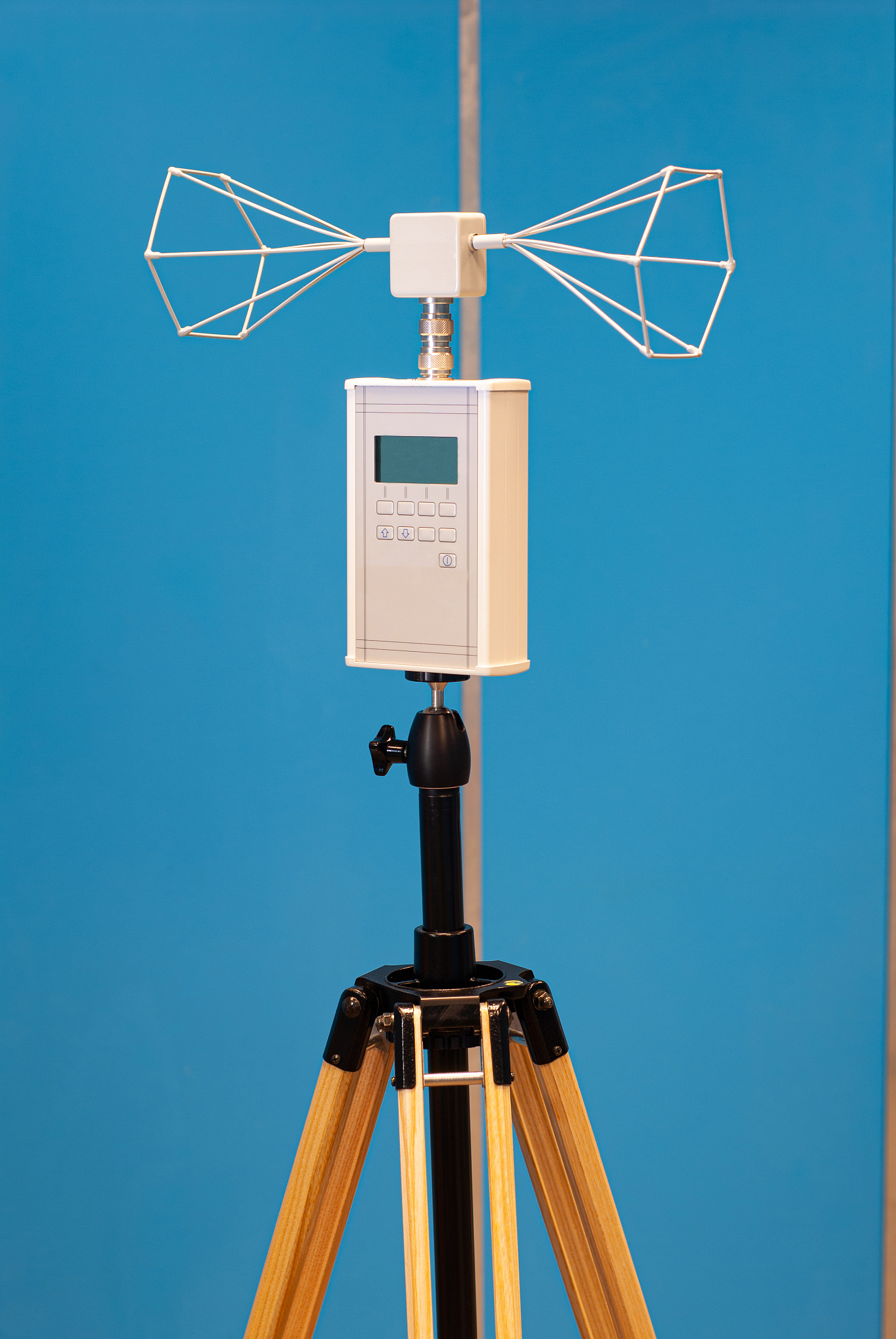 environmental analysis instrumentation for faraday cages