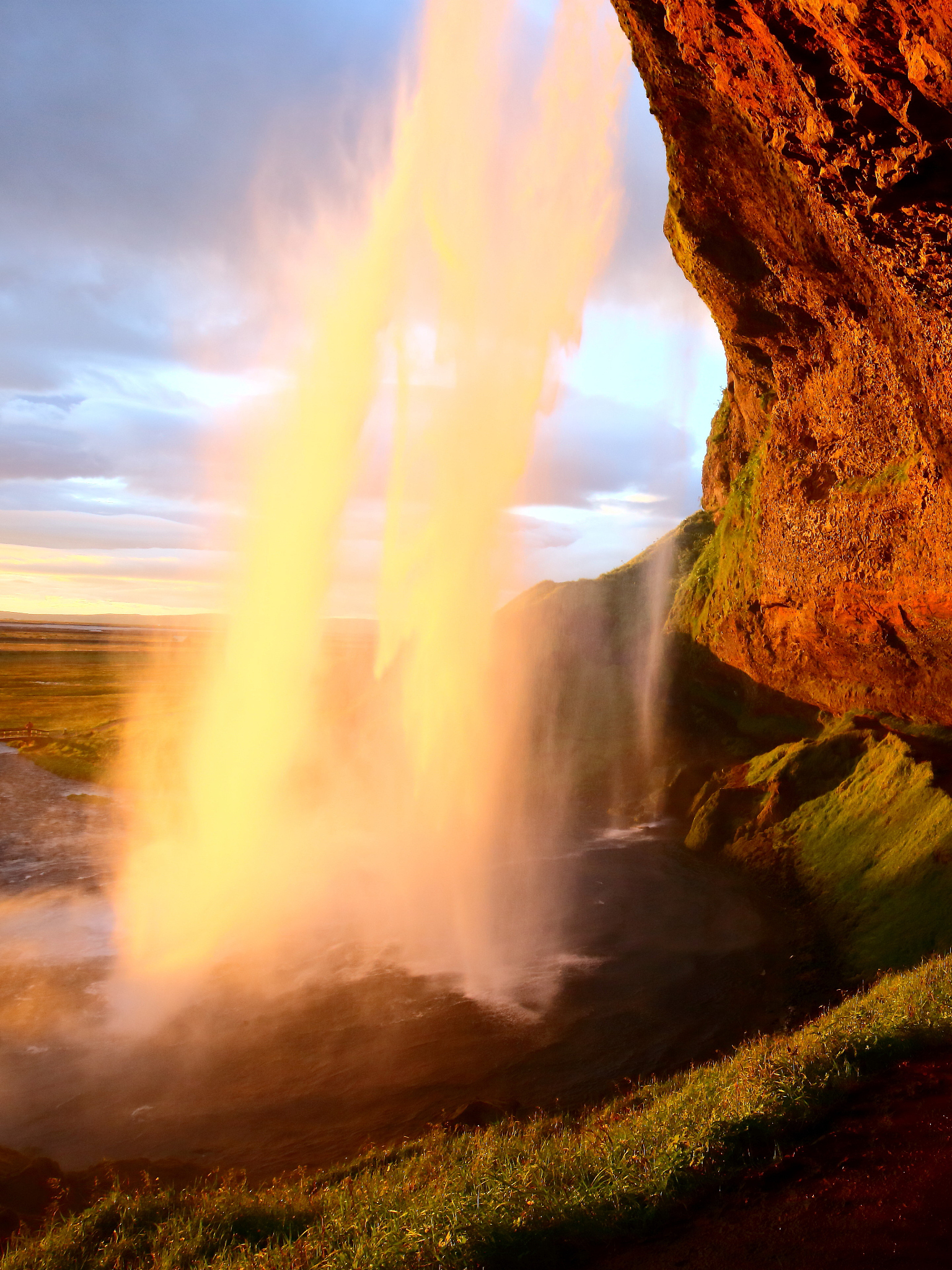 seljalandsfoss, iceland