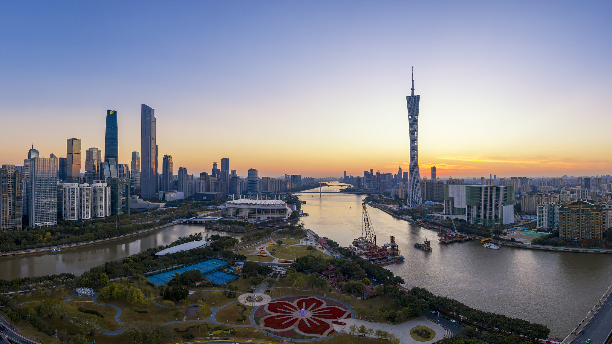 航拍中国广州城市建筑风光