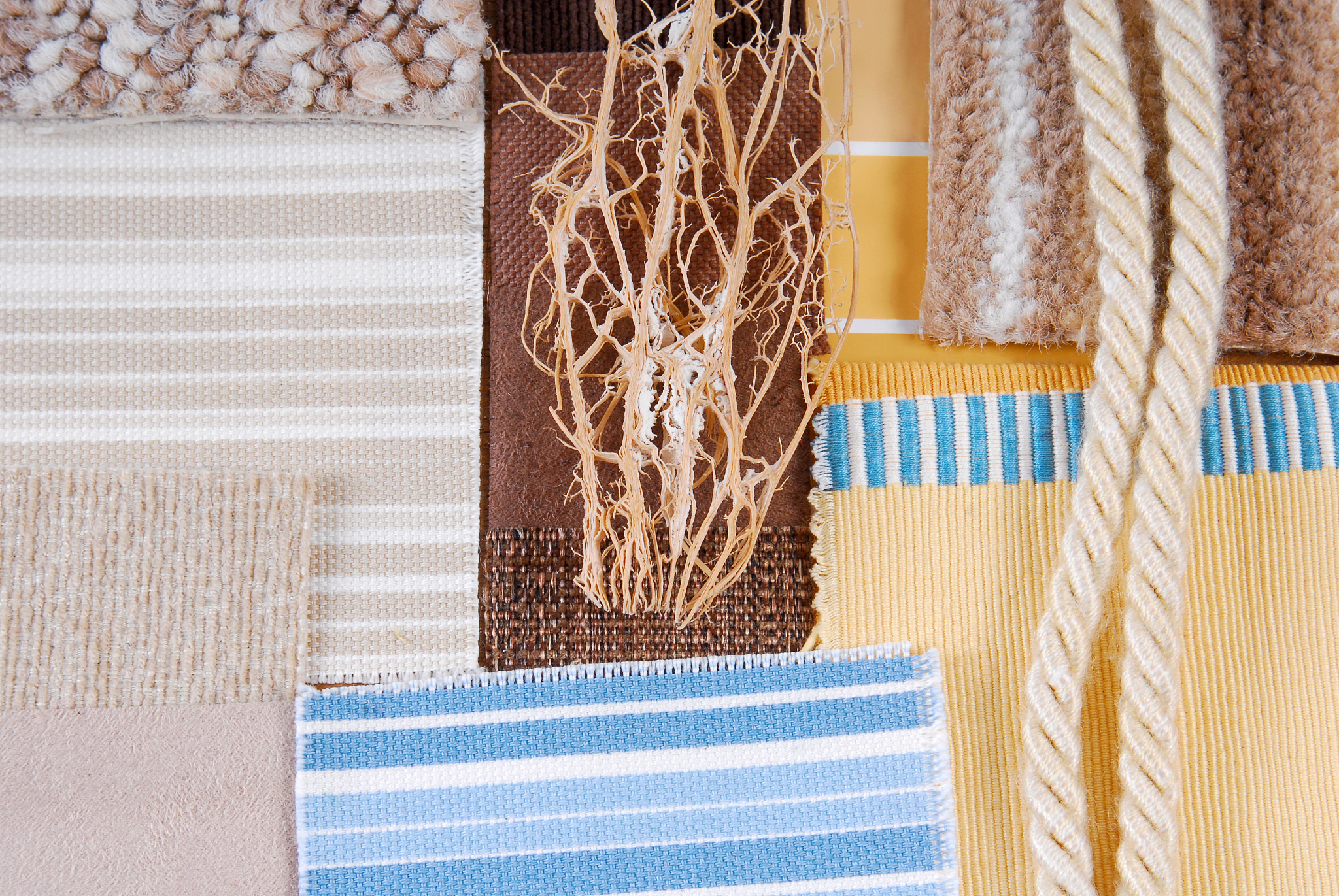 灯芯绒面料应用广泛：从服装到家居饰品，500字深度解析