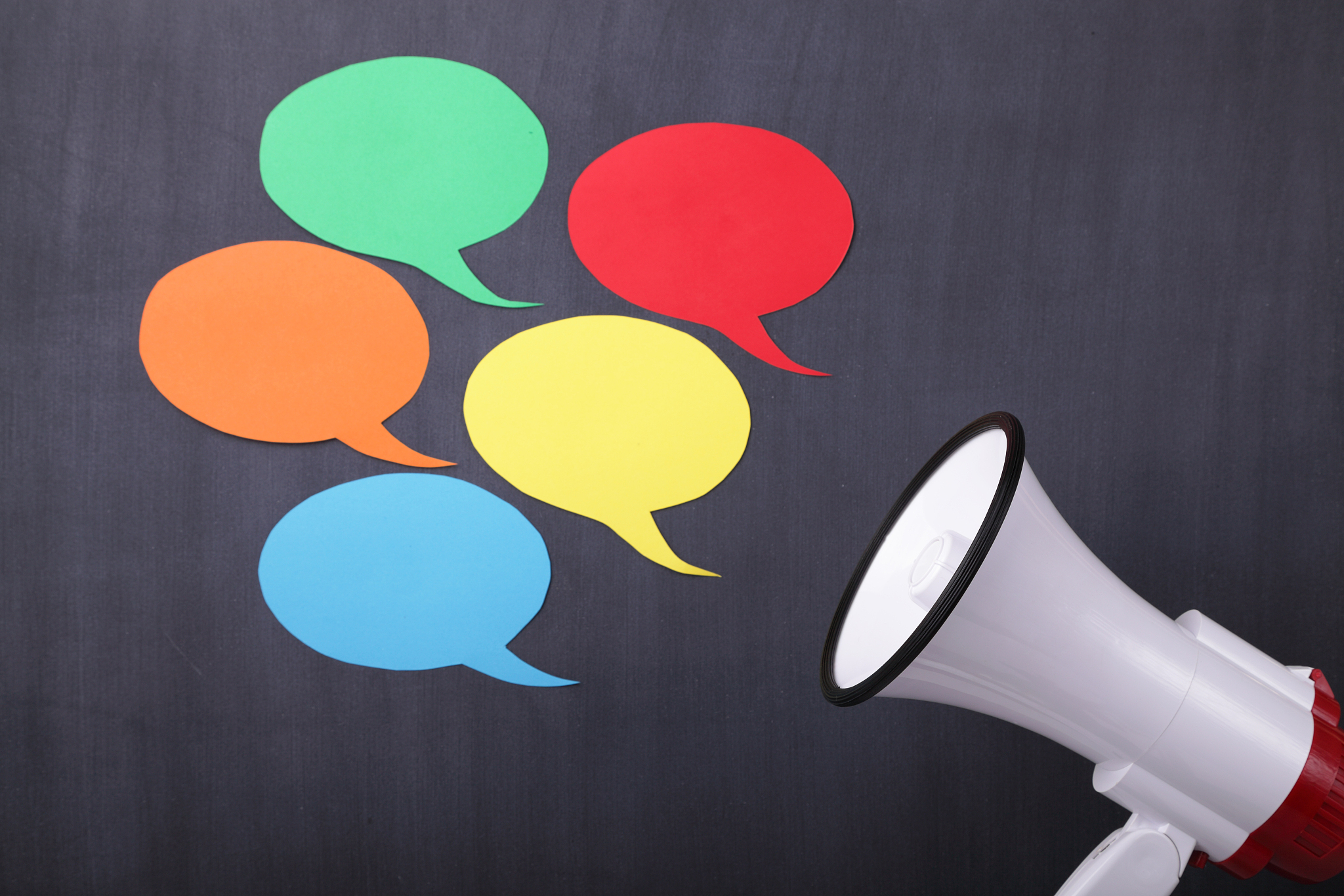 现在老师说一个好消息一个坏消息你先听哪个？请帮我选择