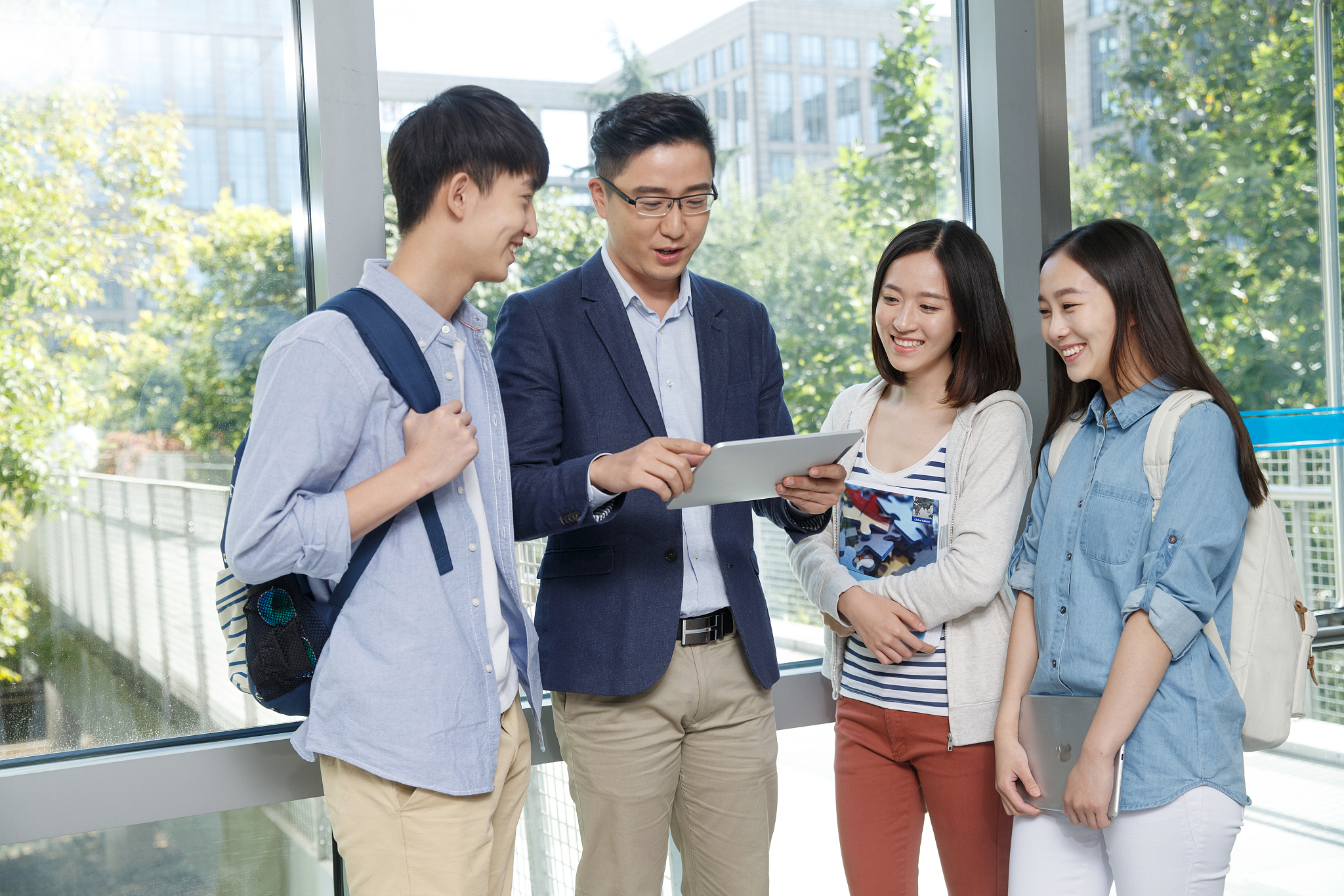 辽宁特殊教育师范高等专科学校是公办学校吗？