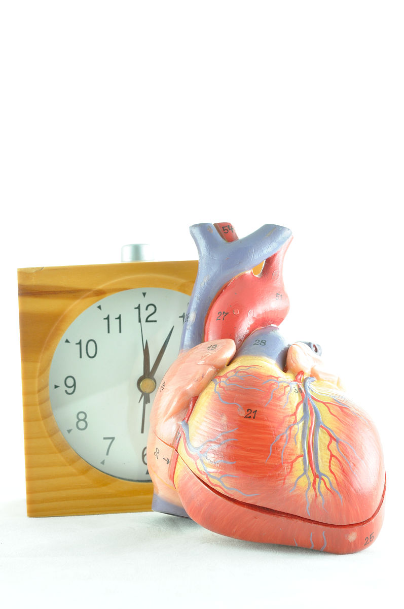 SQL 建表语句：指标修改记录表