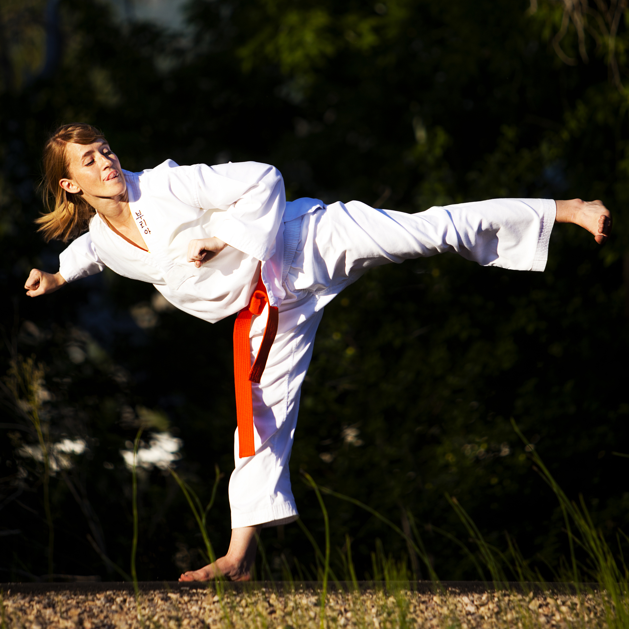 雅思口语Part 2：描述一个受欢迎的运动场所 - 体育馆