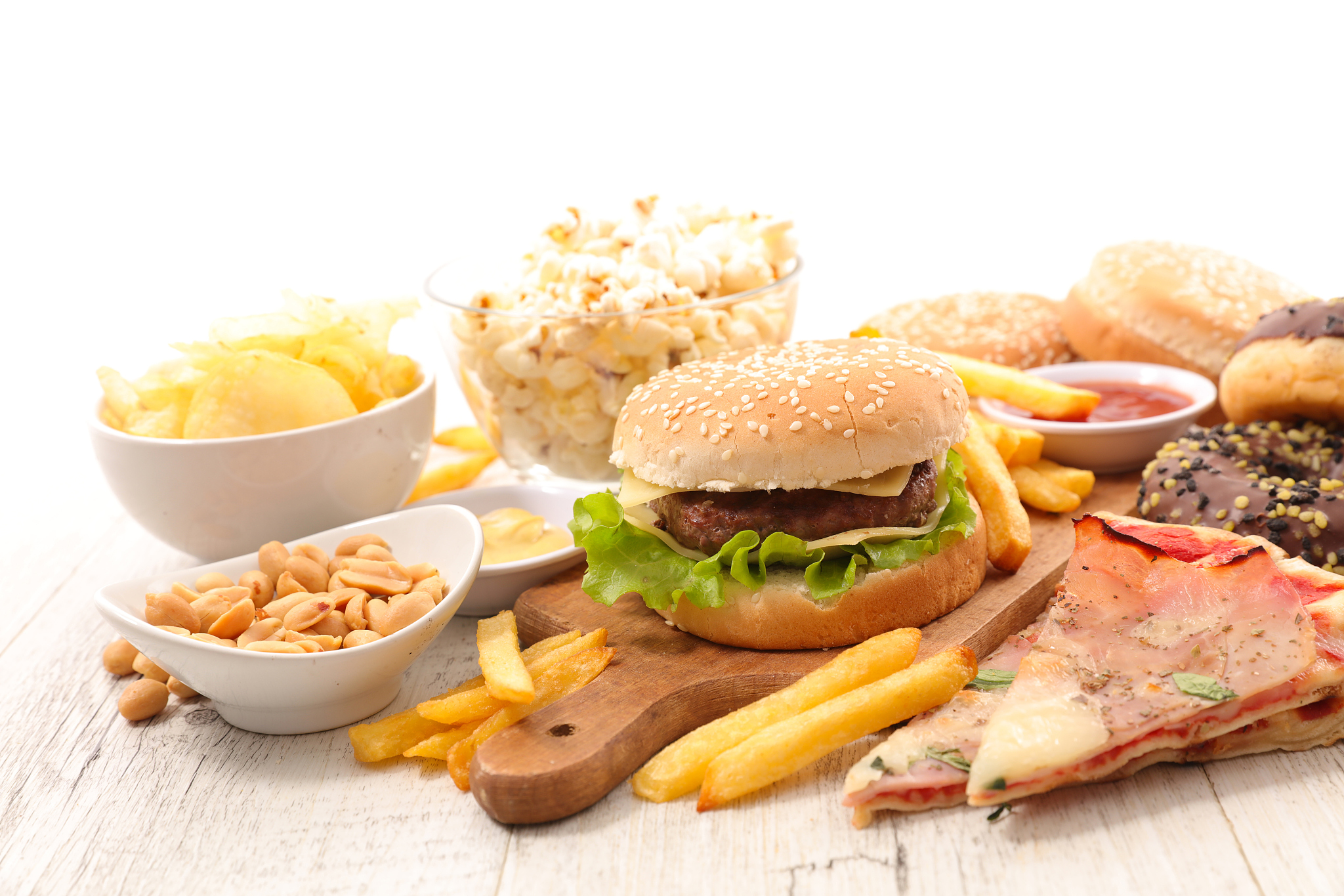 胆固醇高不能吃什么？高胆固醇患者饮食指南