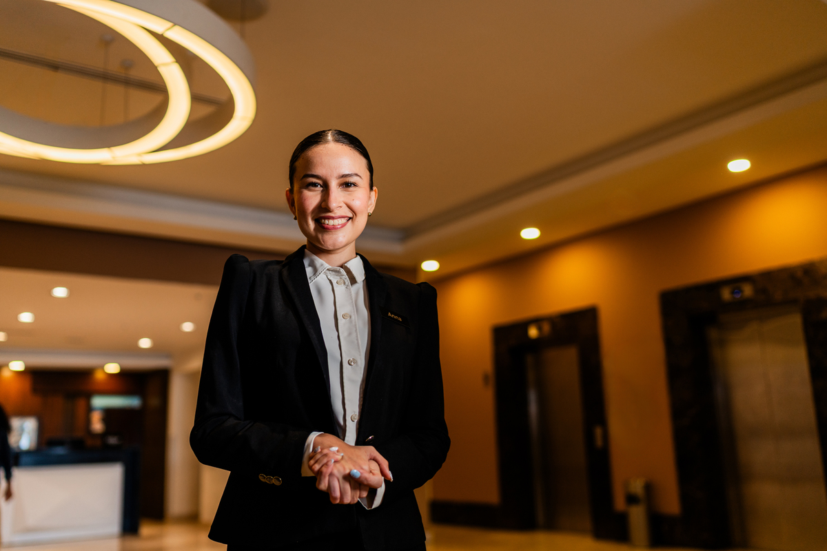 酒店实习报告：前台、客房、餐厅服务经验分享