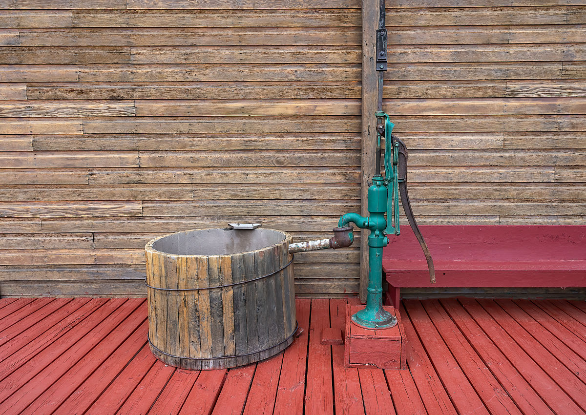 48v直流水泵如何安装成自动抽水泵