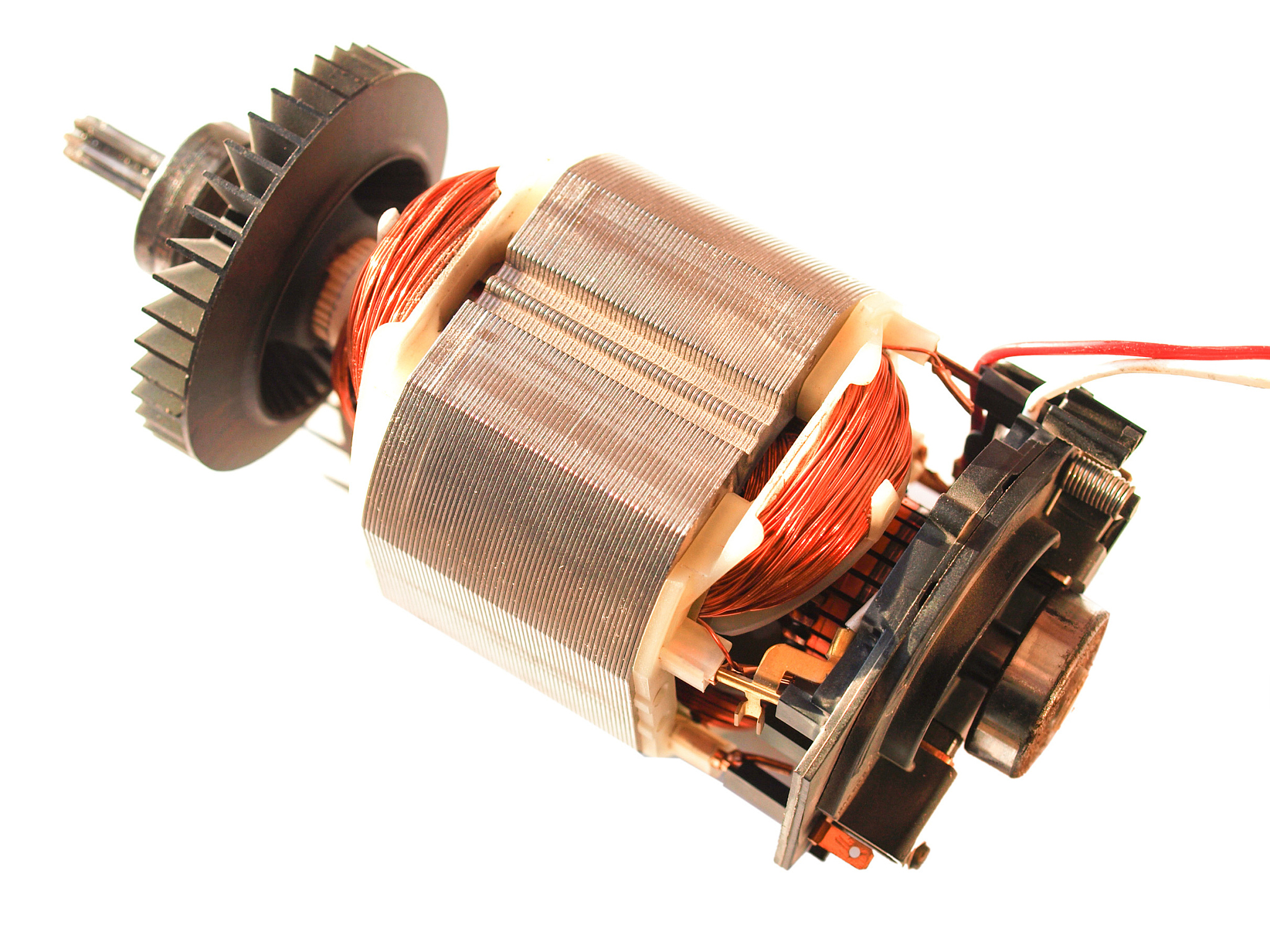 无刷电机 (BLDC) 简介：高效、静音、长寿命