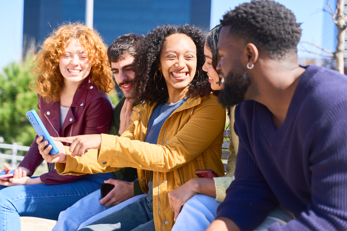 ENFP 男大学生：我的生活充满活力和刺激！