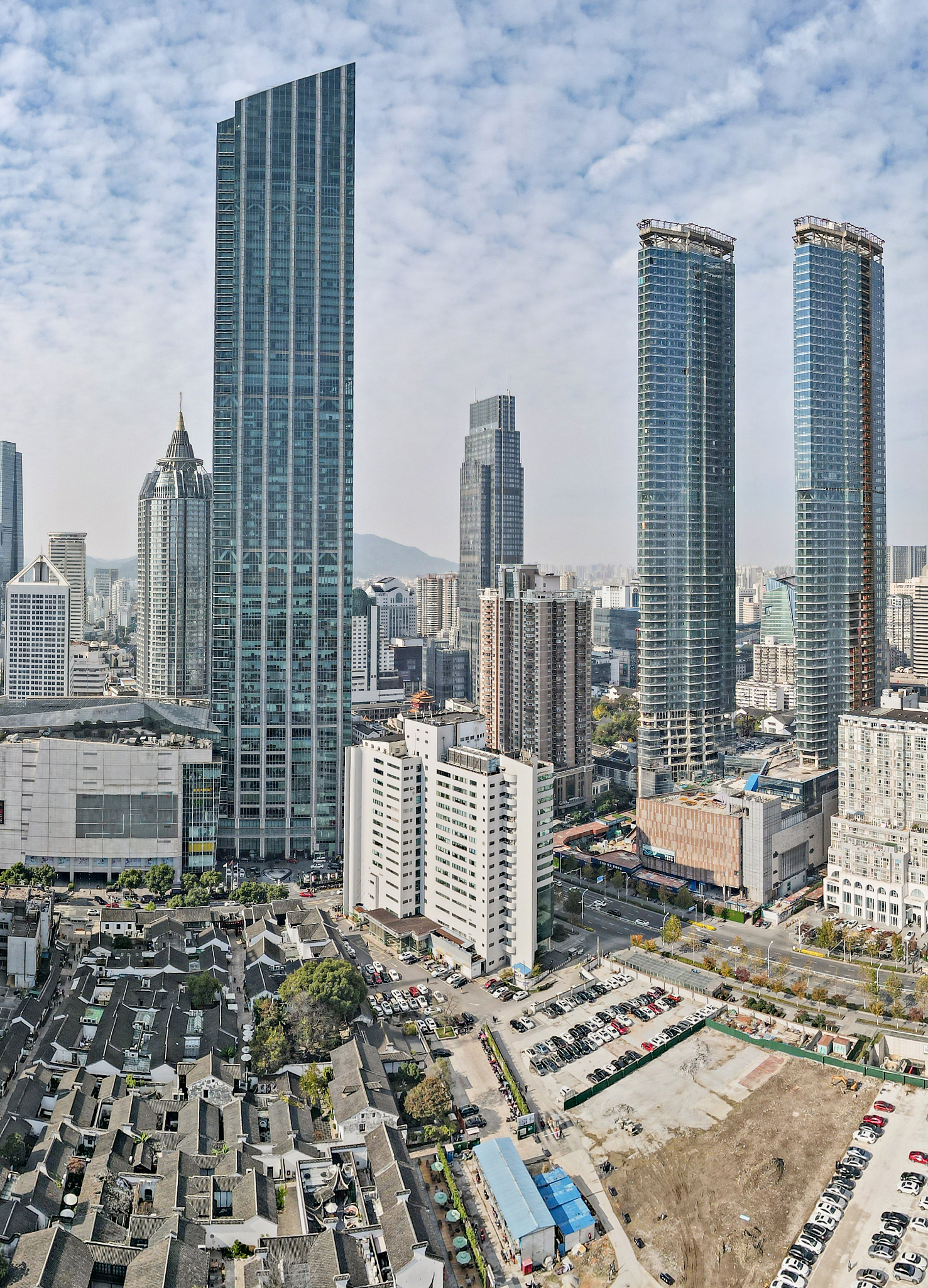 芜湖城根：高楼与老街的交织，繁华与记忆的传承