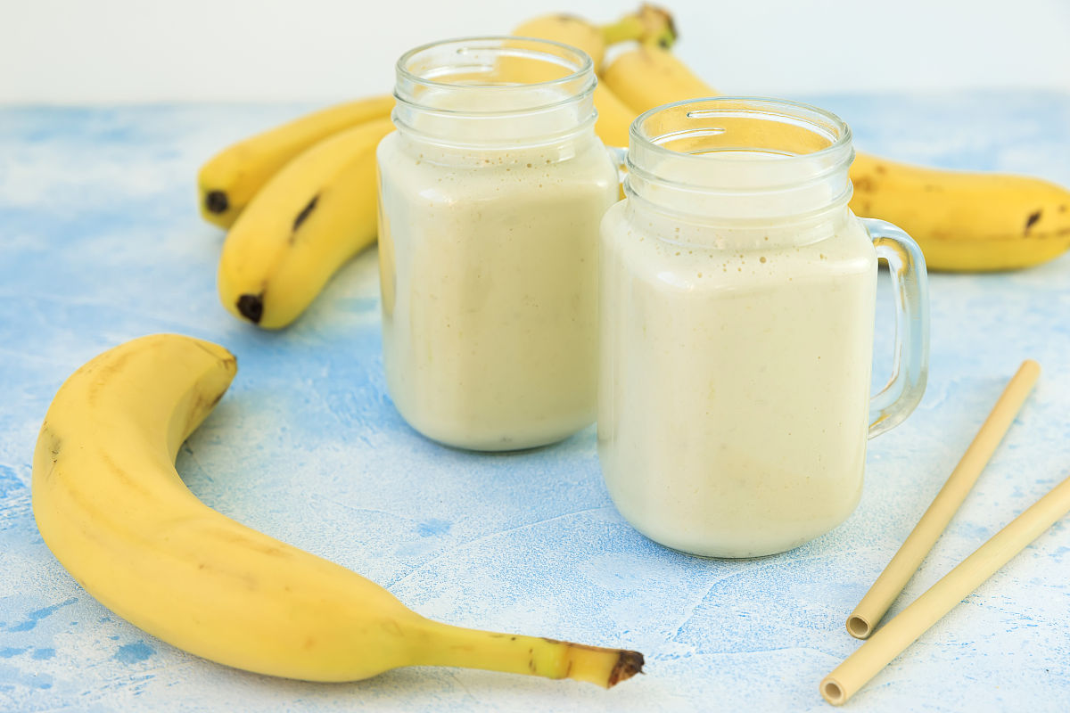 香蕉奶昔的做法_香蕉奶昔怎么做