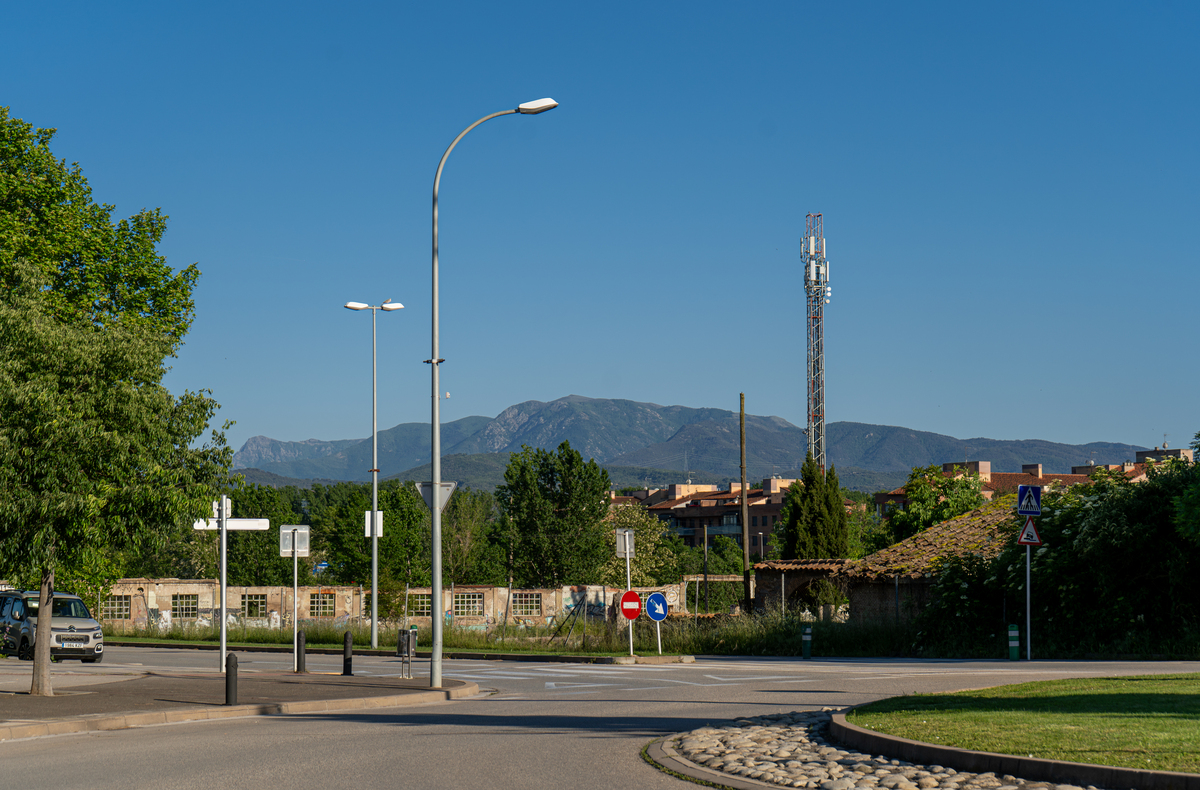 菲律宾直杆定制需求最大的行业有哪些？