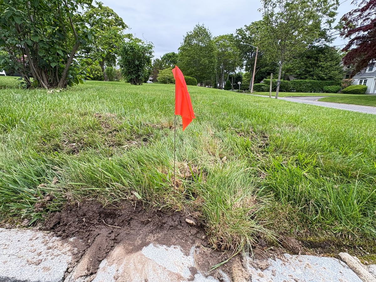 除草剂广告词：让你的草坪更美，更健康，更整洁！
