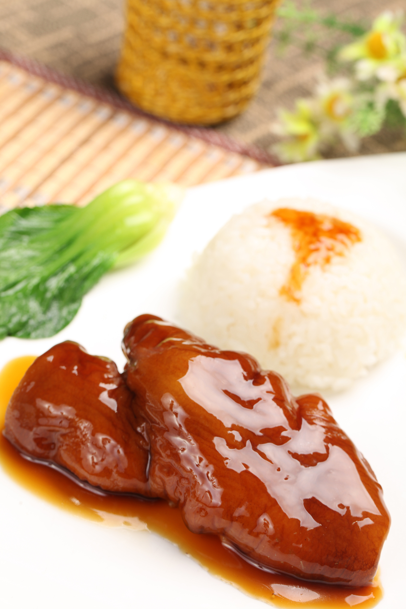 猪脚饭 30字好评