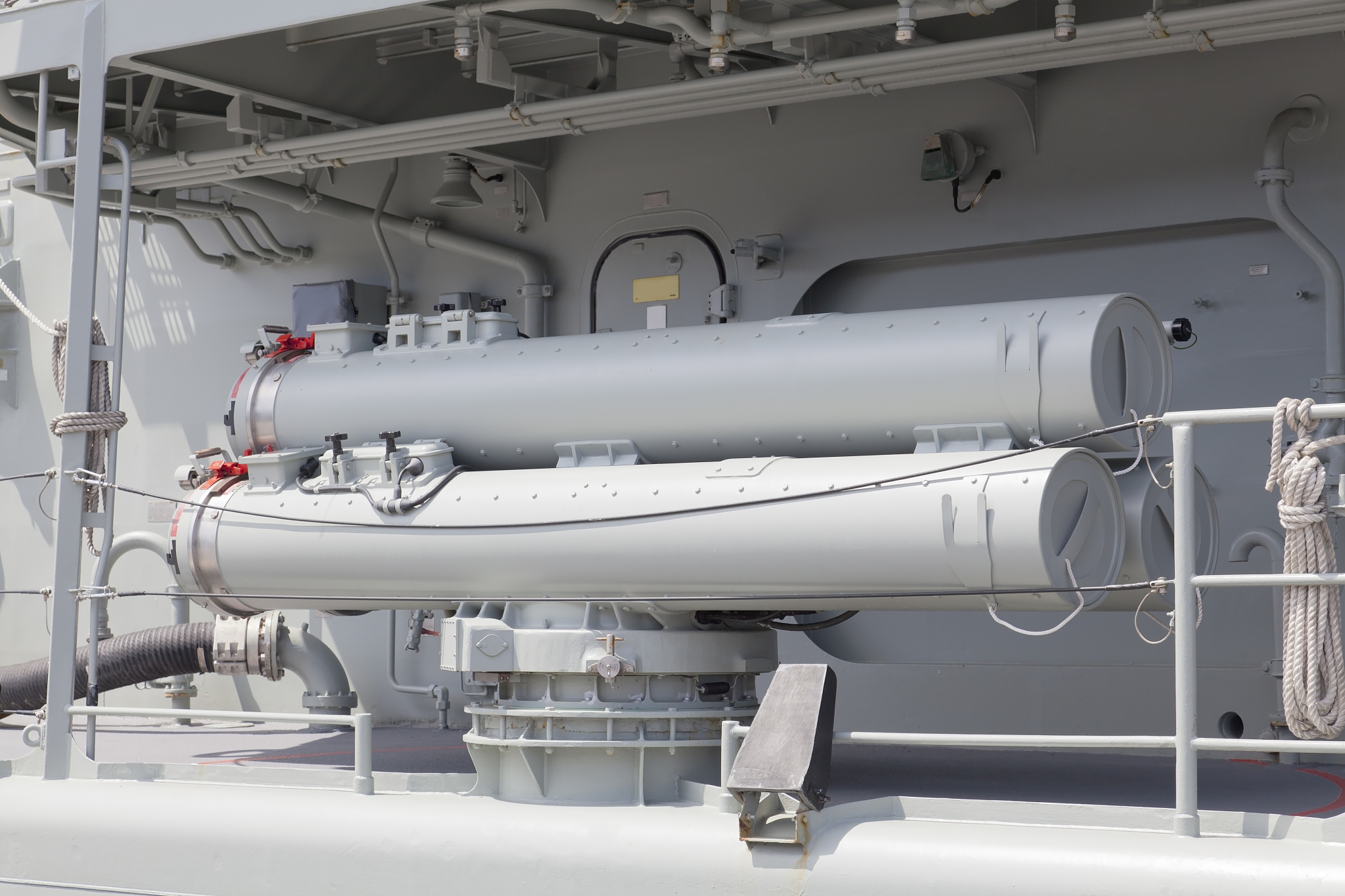 Aircraft Fuel Supply System with Three Tanks By The MathWorks Inc The fuel supply system represented in the example consists of three tanks and an engine The engine is fed from the central tank while