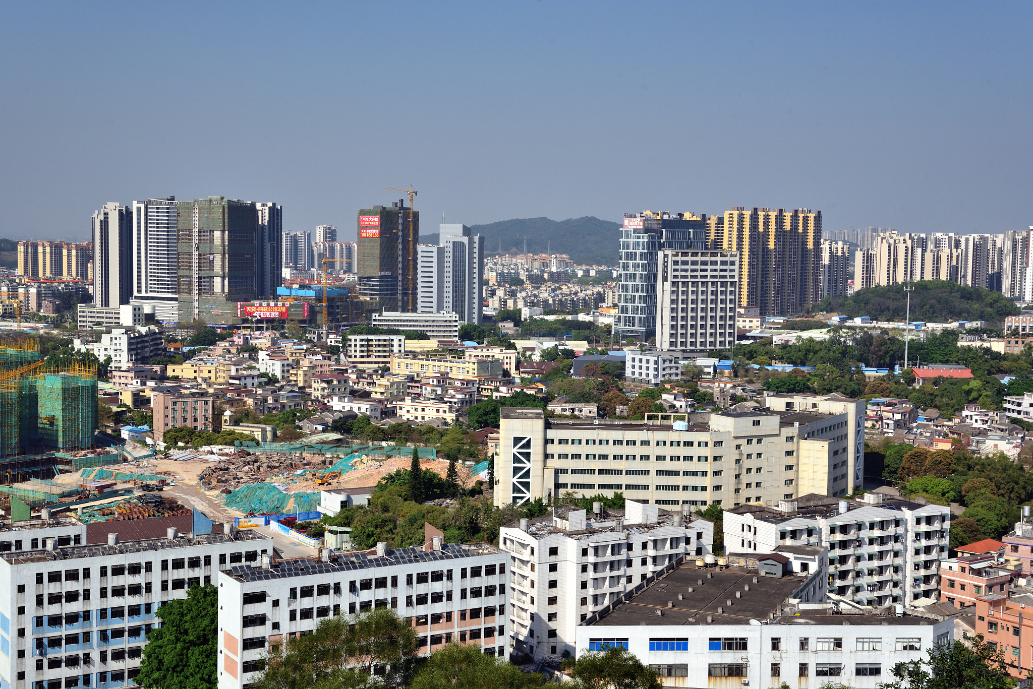 urban development in zhongshan, china