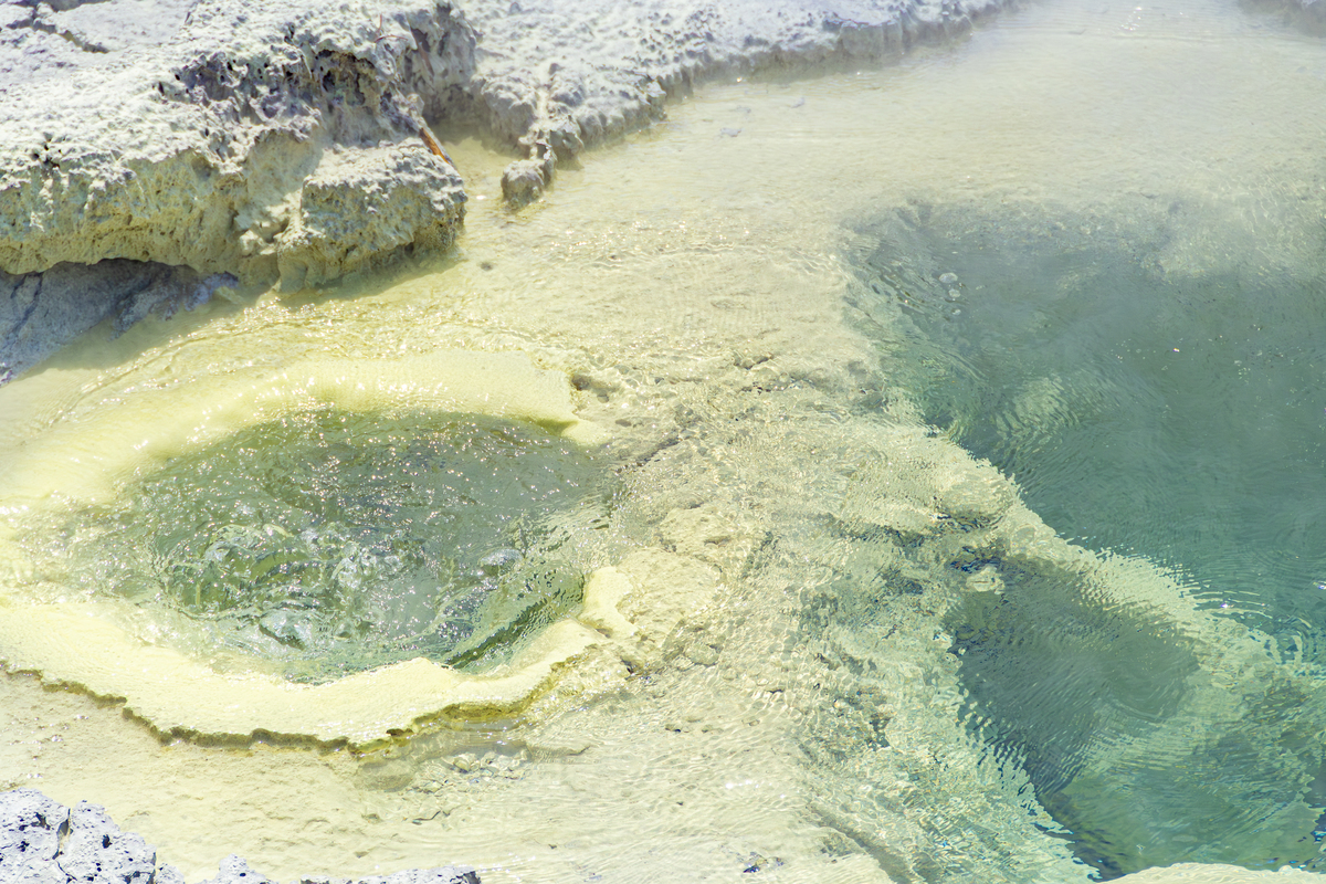 死海在哪里有什么奇特