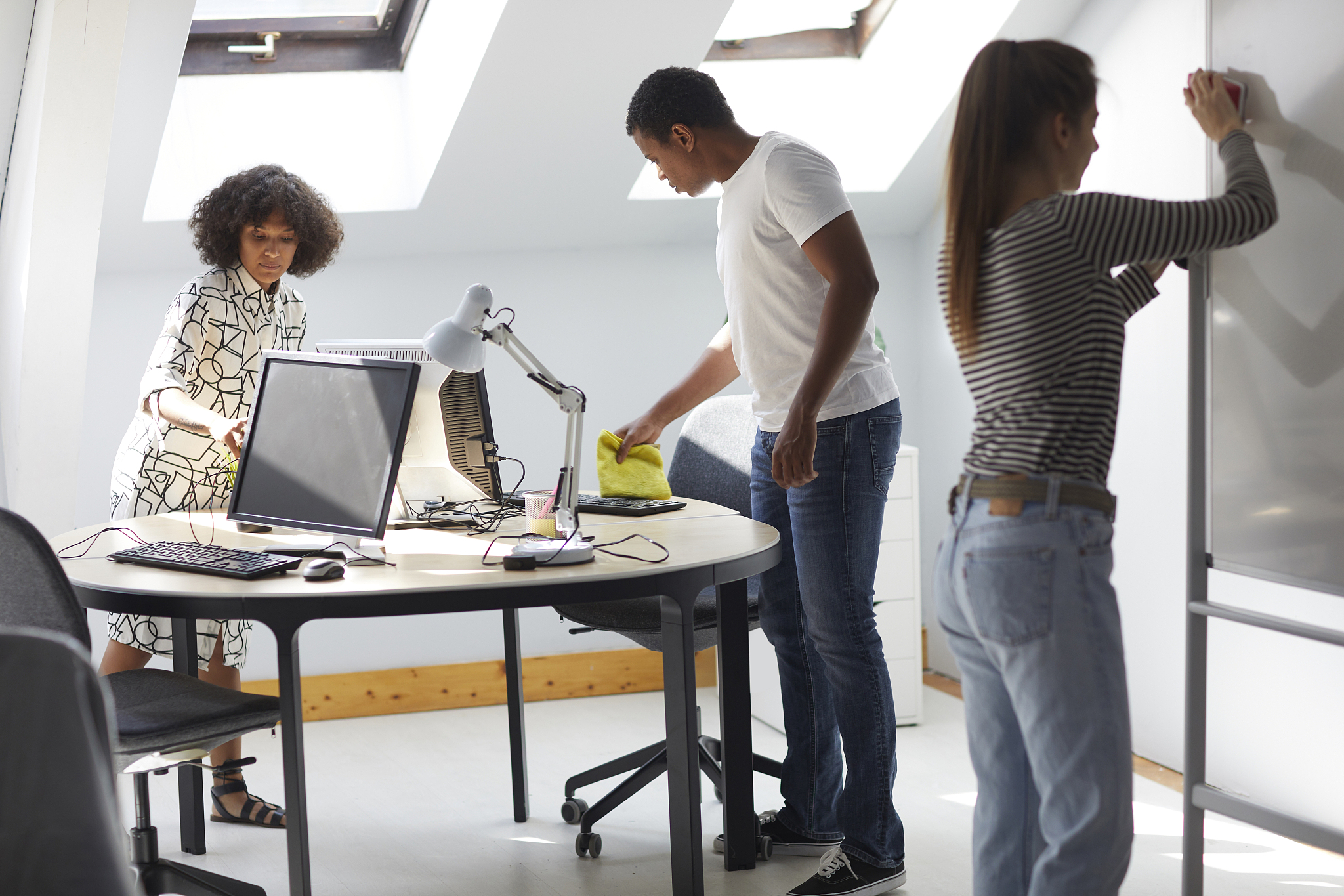 young entrepreneurs renovating their office
