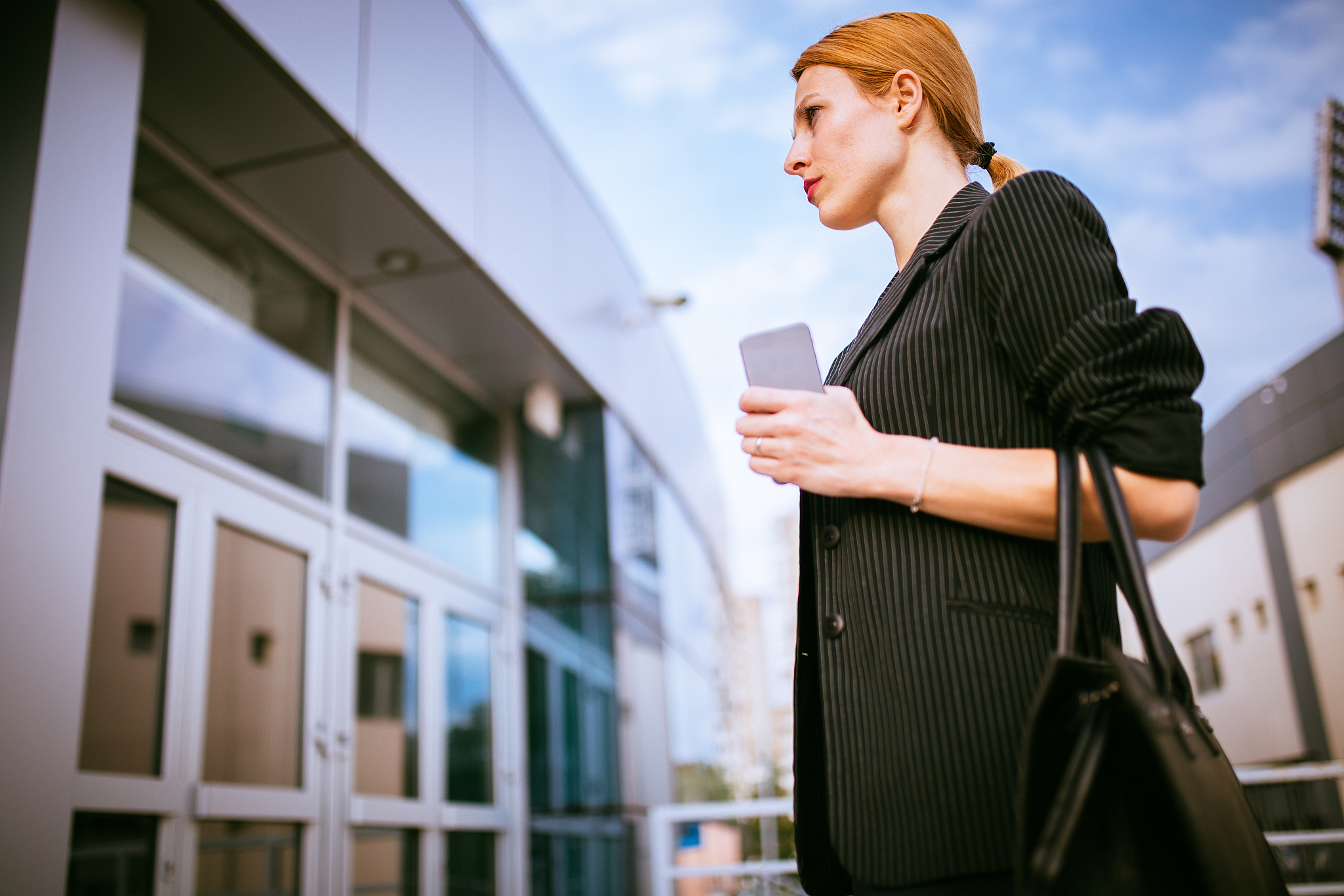 十堰市媒体曝光求助热线：解决问题最有效的方法