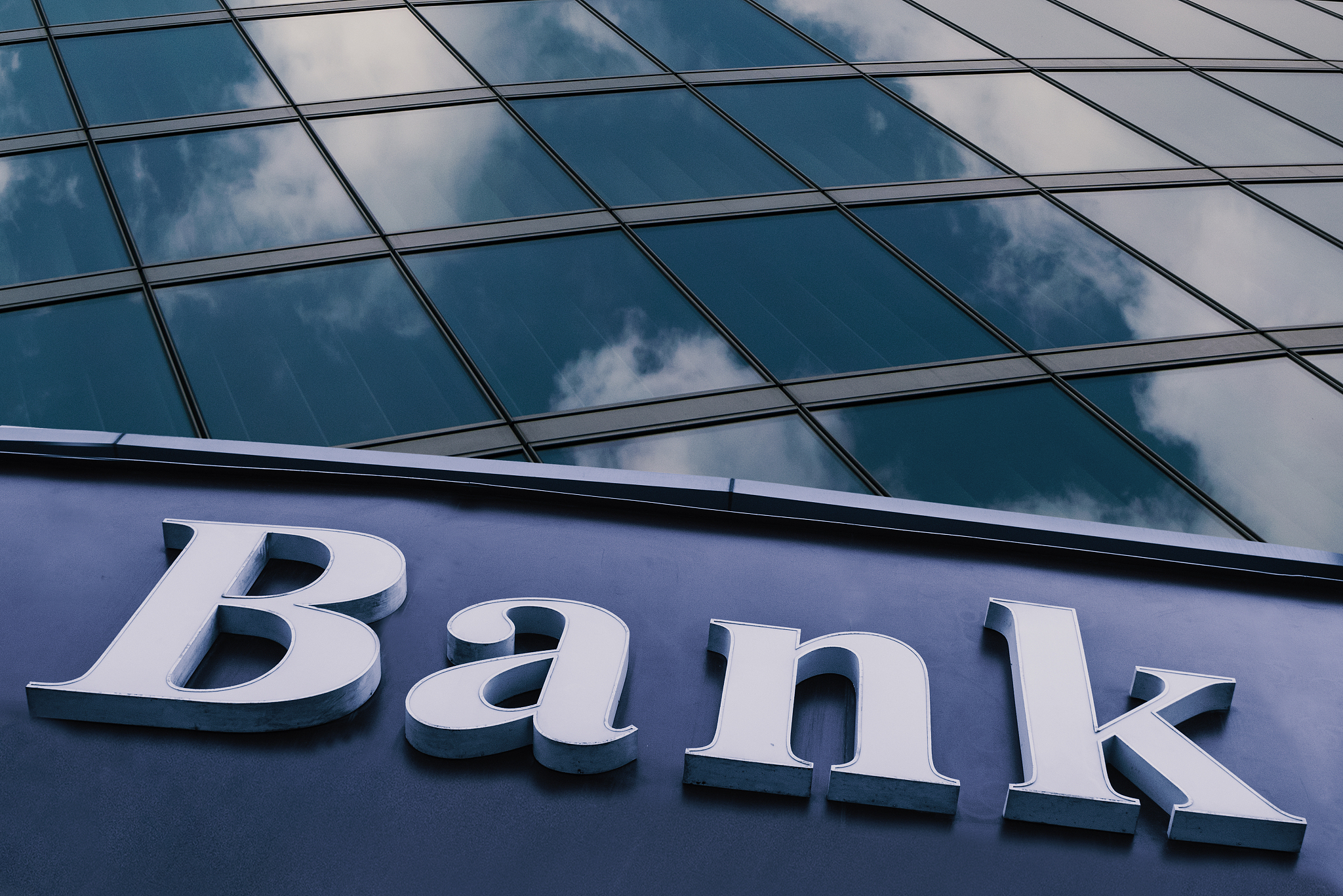 Sheridan Company's Investment in Midi, Inc.: Calculating Gain or Loss Sheridan Company's Investment in Midi, Inc.: Calculating Gain or Loss