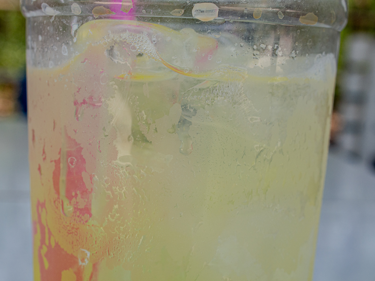 淀粉与碘反应实验现象详解：颜色变化、黏度变化、速度变化