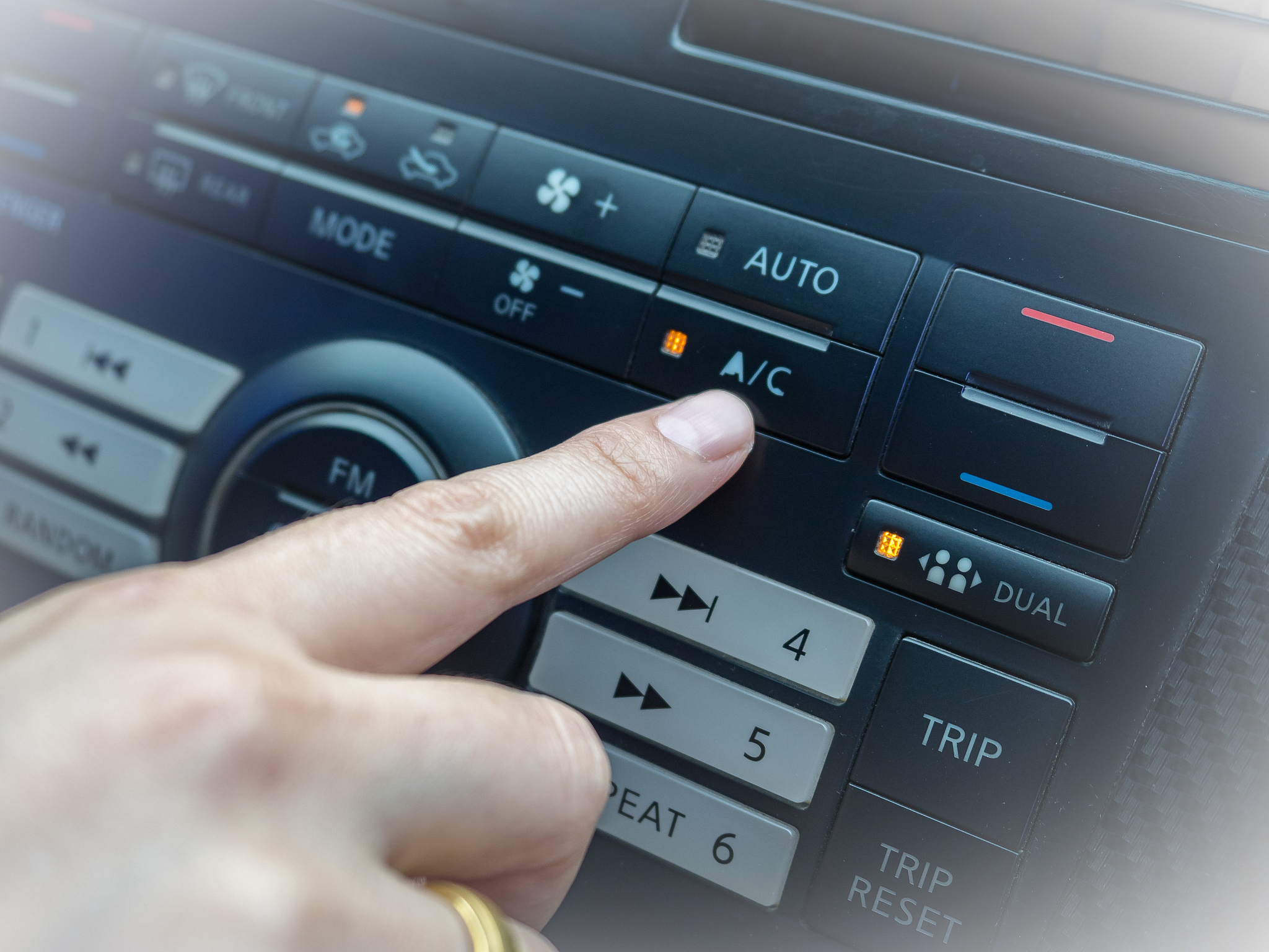 车载蓝牙音乐测试指南：全面评估音质、连接性和稳定性