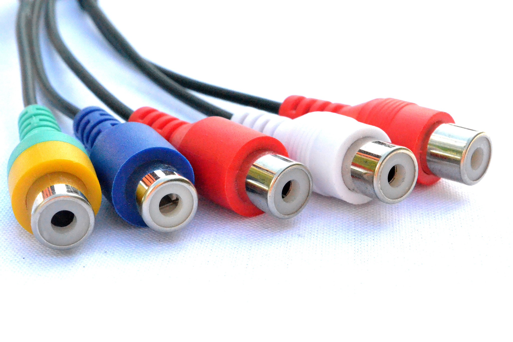 高阻燃聚氯乙烯电缆项目主要技术指标:通过项目实施主要完成的技术指标，应该当定量与定性指标相结合，须与申请报告中主要技术指标一致