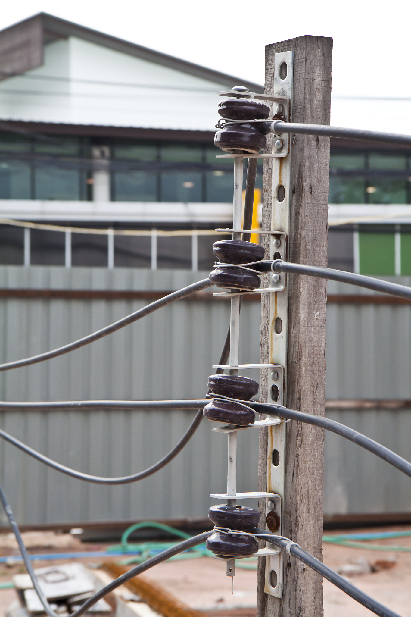 500KVA电力变压器接地线尺寸选择指南：安全可靠，避免烧坏