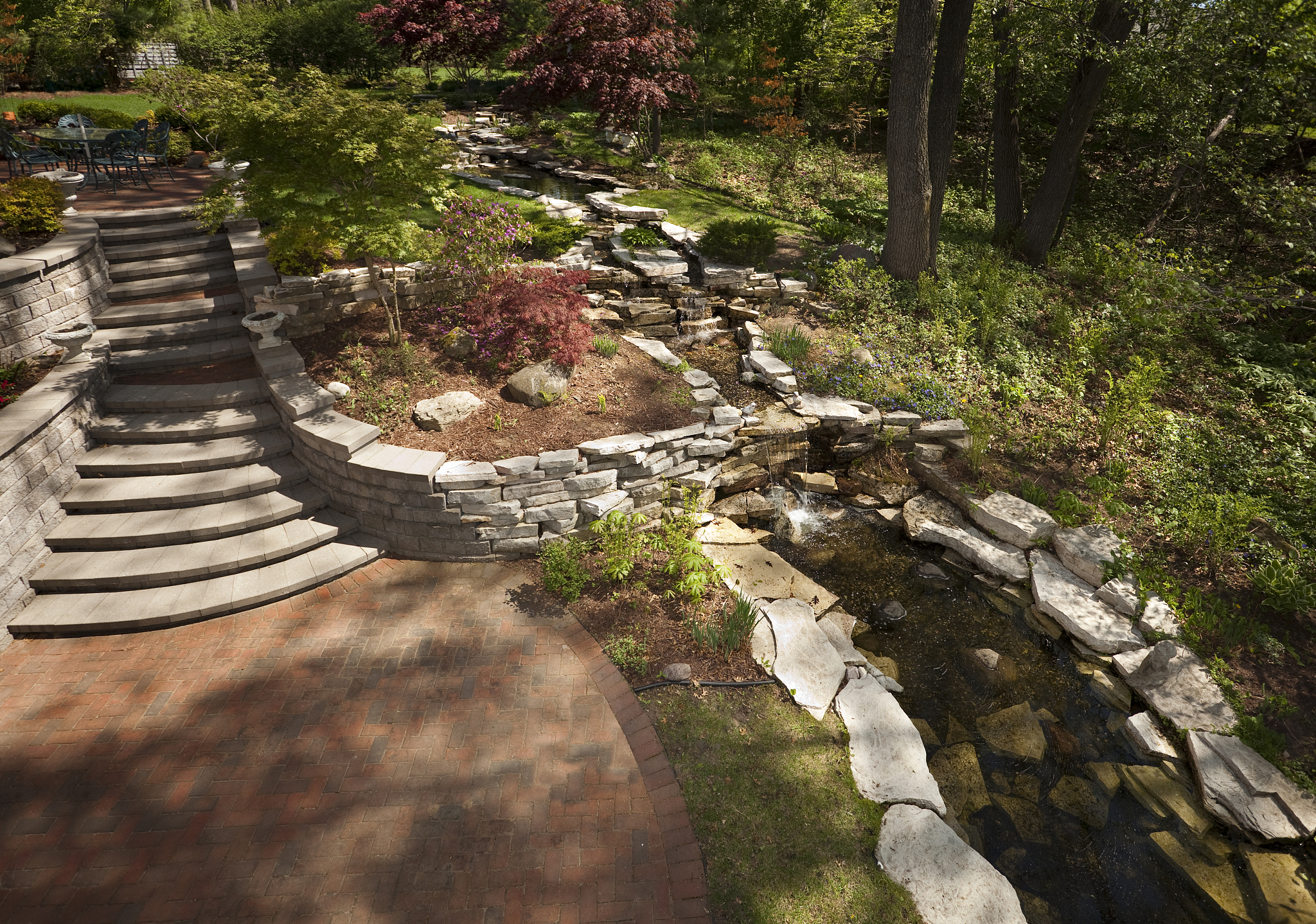 风水专家根据什么来判断风水？具体的步骤是怎样的？