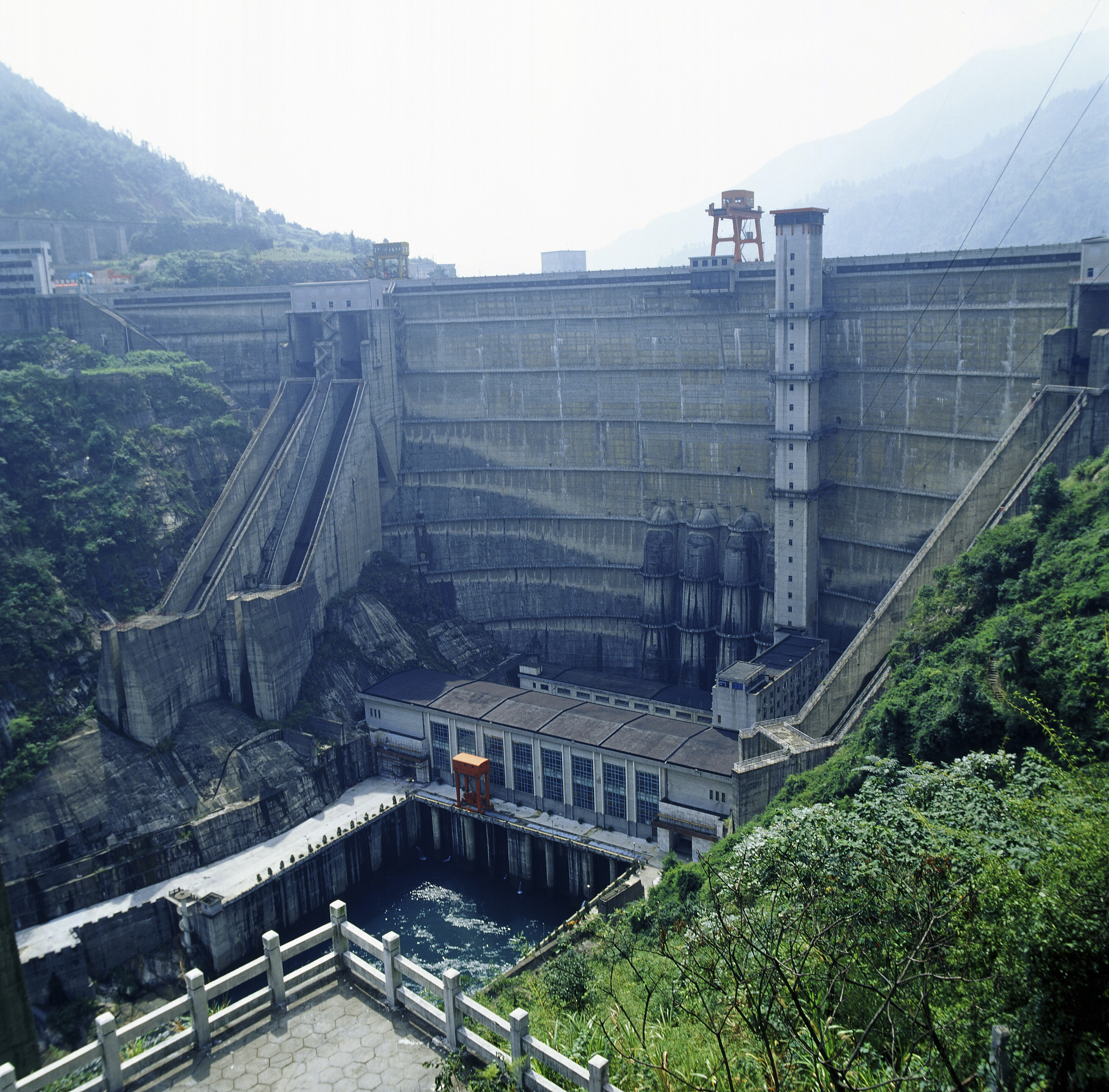 环境工程典型案例分析与探讨 - 从北京水环境治理到深圳垃圾分类