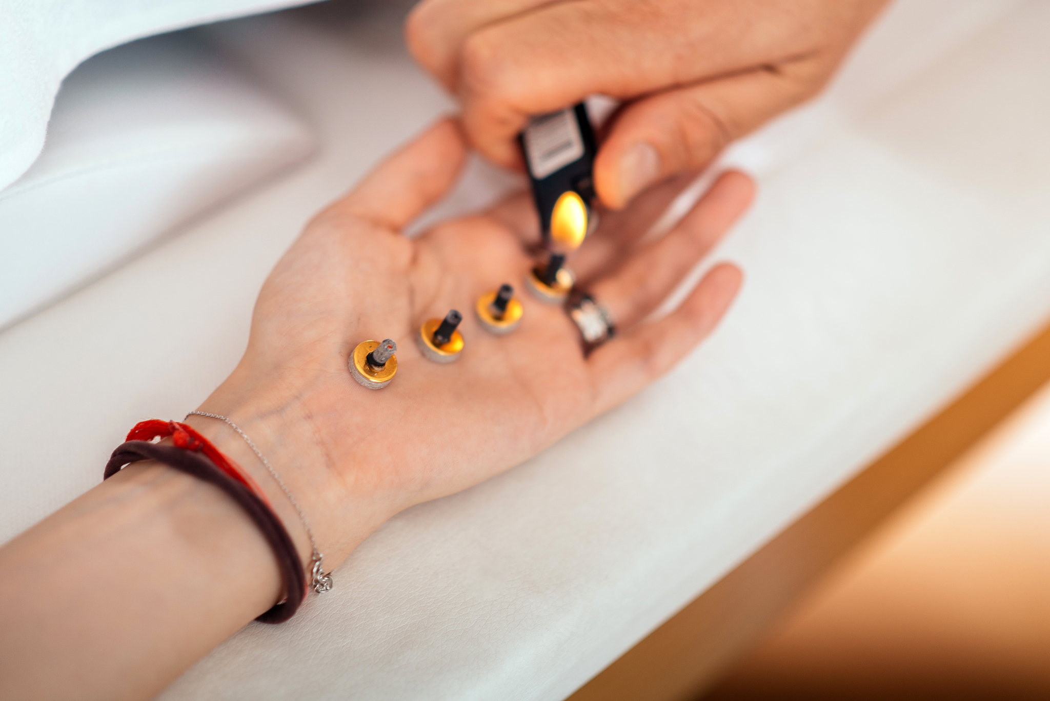 moxibustion treatment on hand