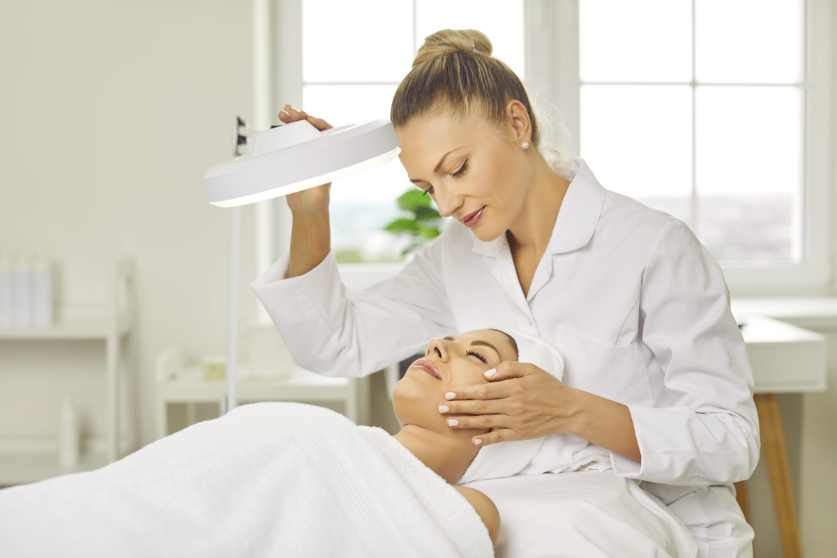 江西中医药大学医学美容技术专业招生 | 培养高素质美容人才