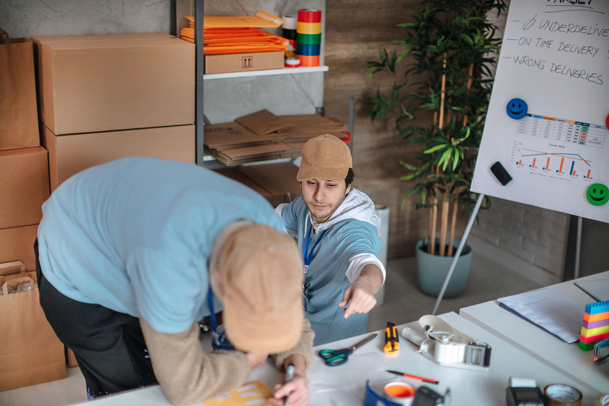 They trained horses stocked furnaces made tires stood on assembly lines welding parts onto refrigerators or lubricating car engine In the evenings and on weekends they labored equally hard worki