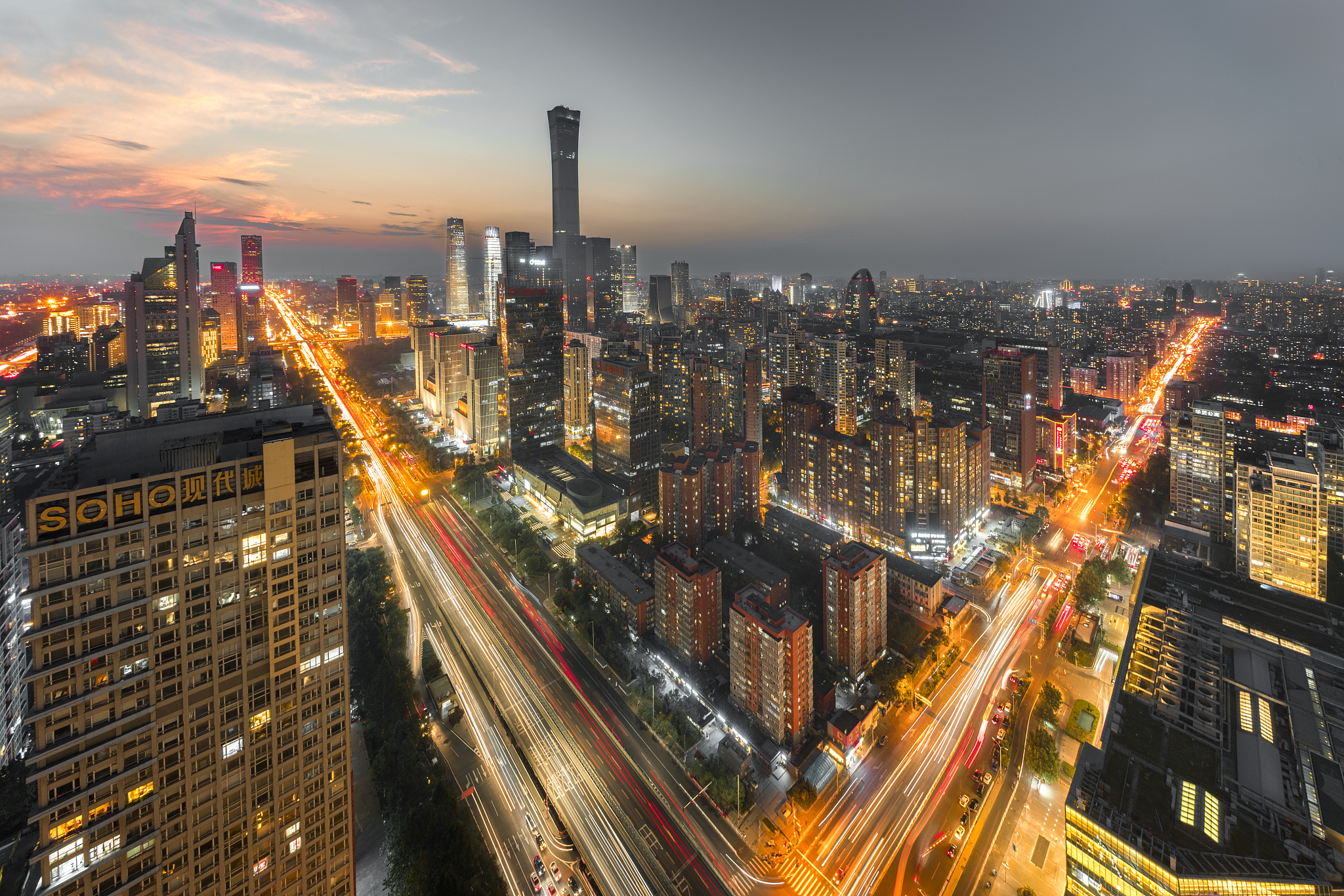 北京cbd日落晚霞夜景繁华都市