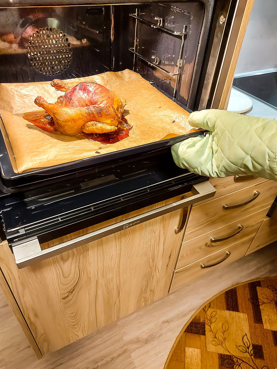 使用老板牌蒸烤一体箱重新加热熟的炸鸡腿需要怎么操作