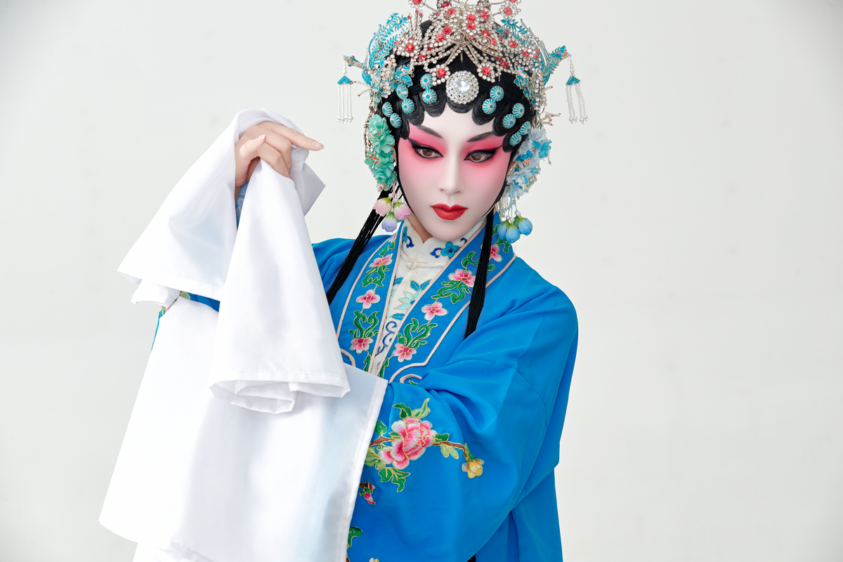 青衣是中国戏曲的国粹,女演员们正在演绎京剧和昆曲中