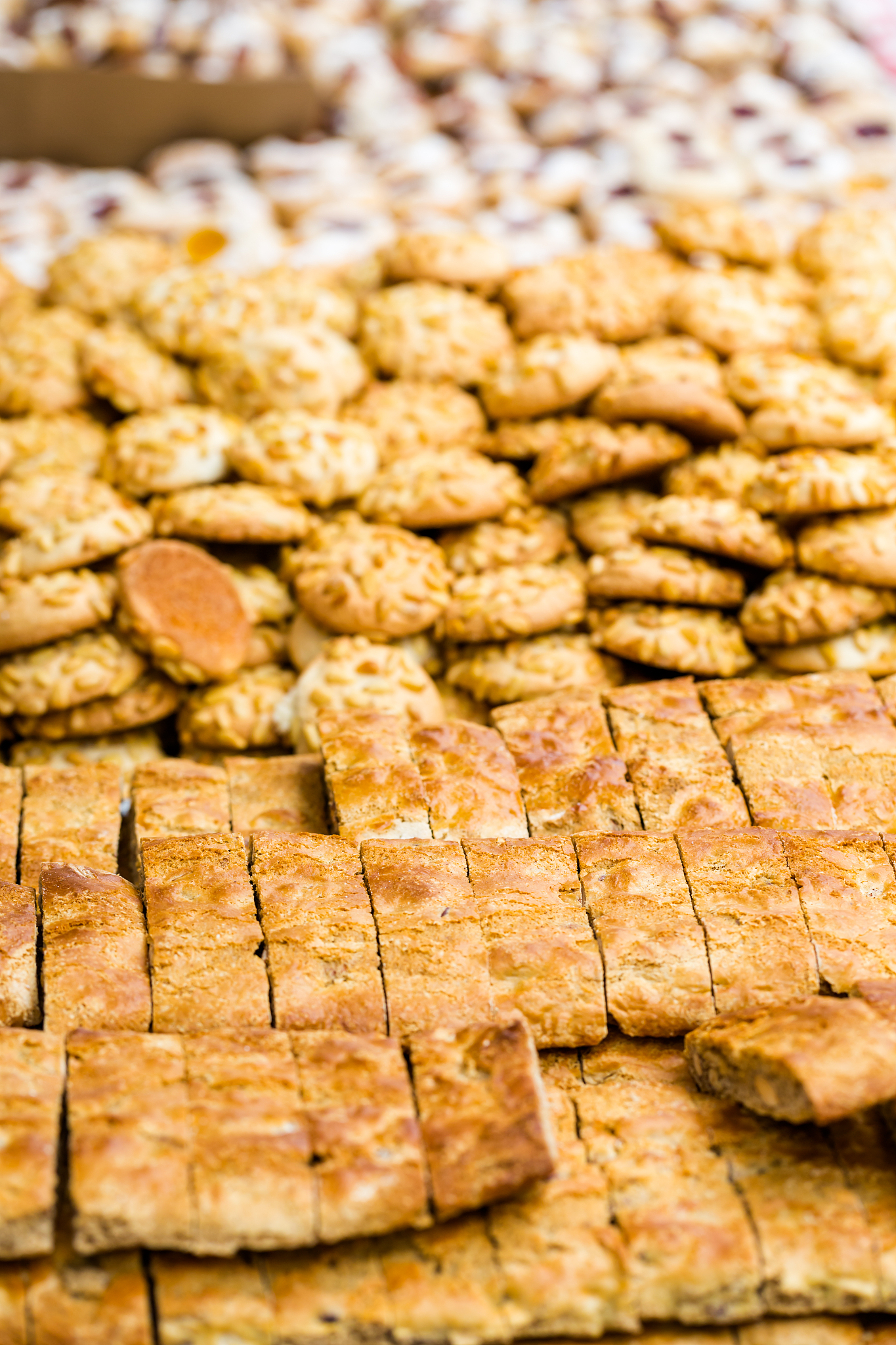 威远县黄老五花生酥的发展