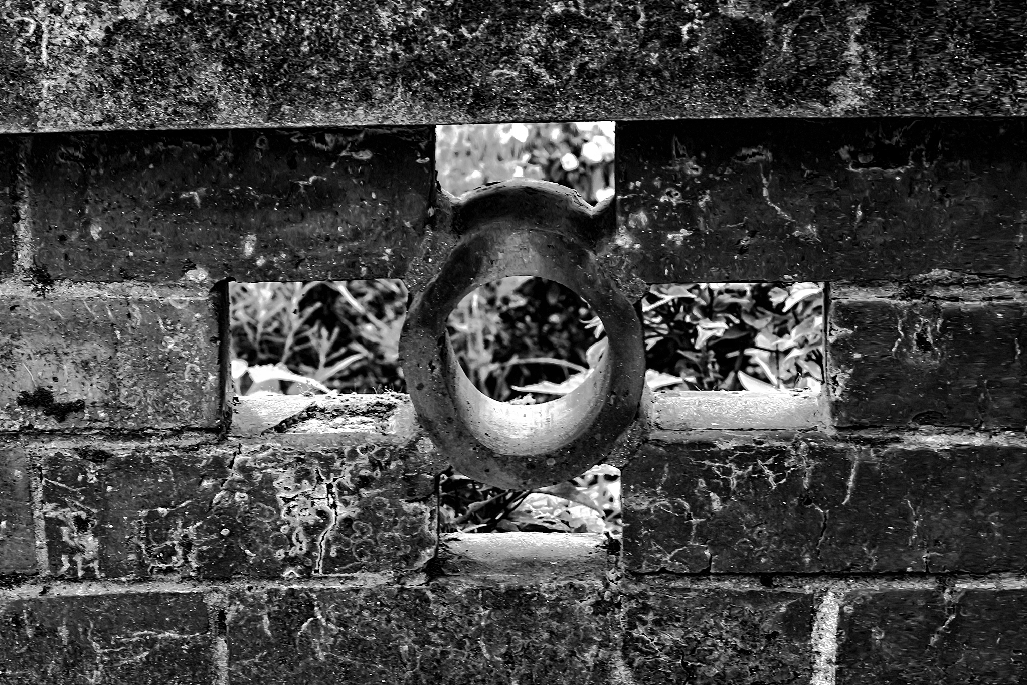 恐怖遭遇：无形物体求救