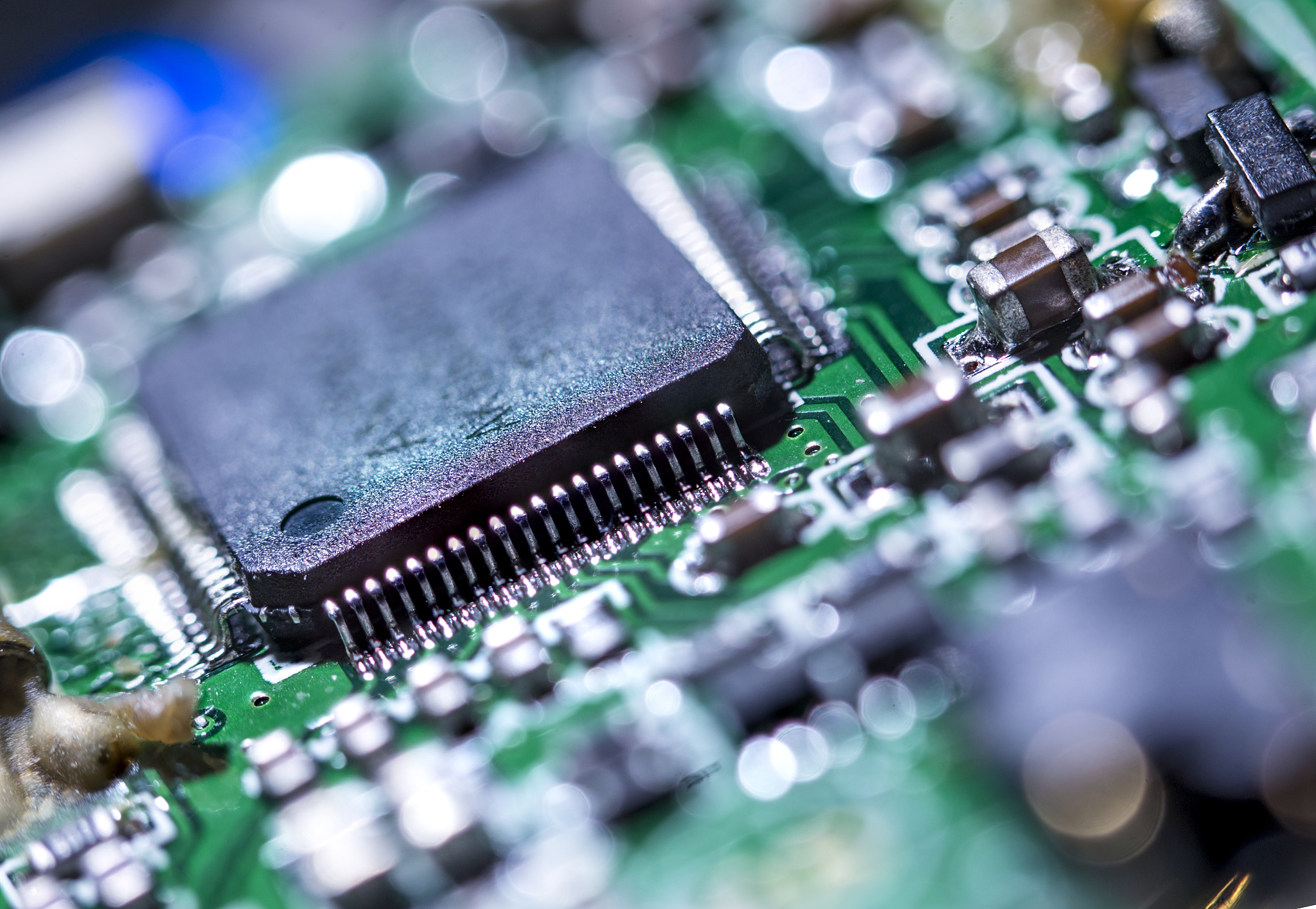 TSMC 180nm 工艺库：成熟、可靠的半导体制造工艺