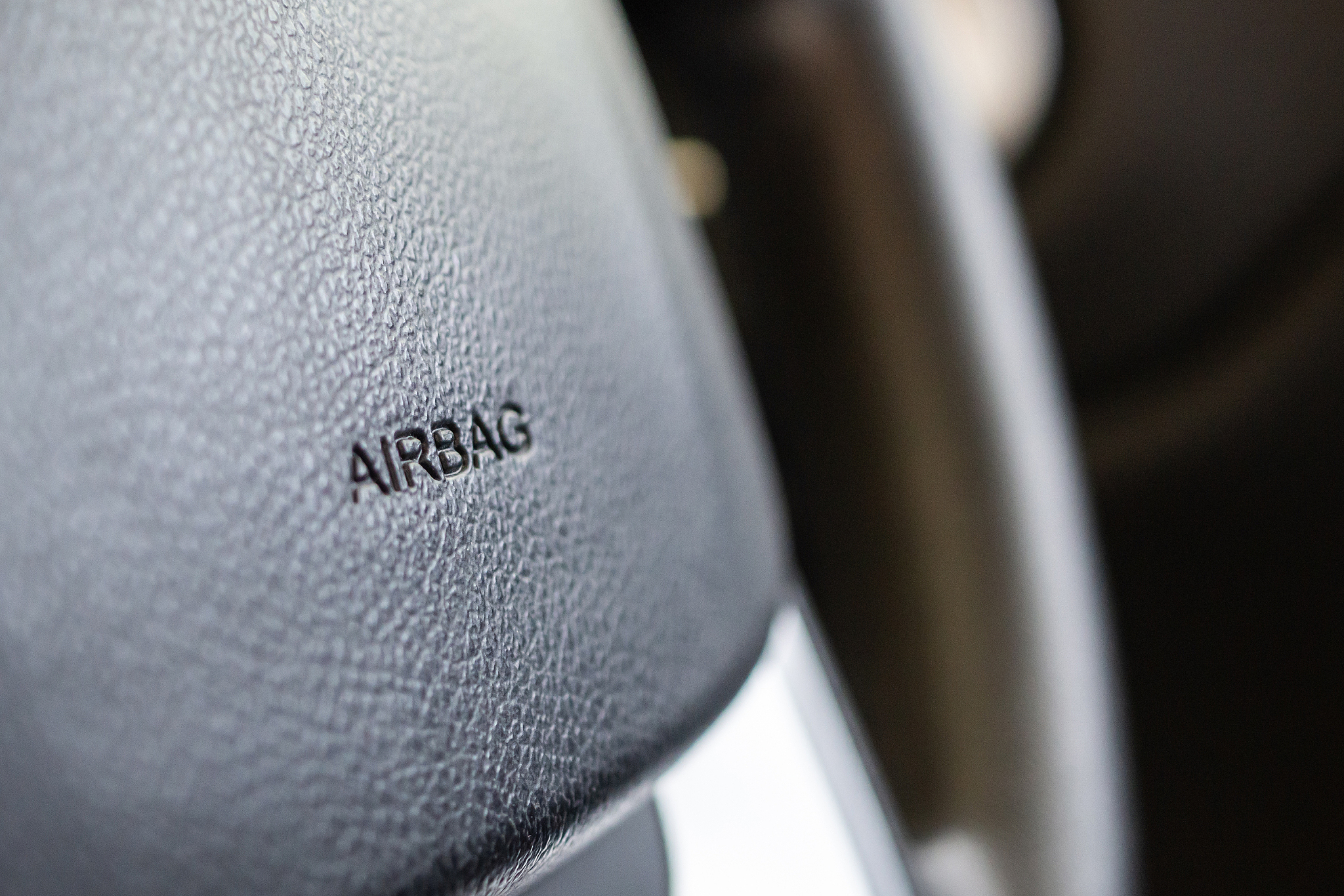 safety airbag sign on car steering wheel