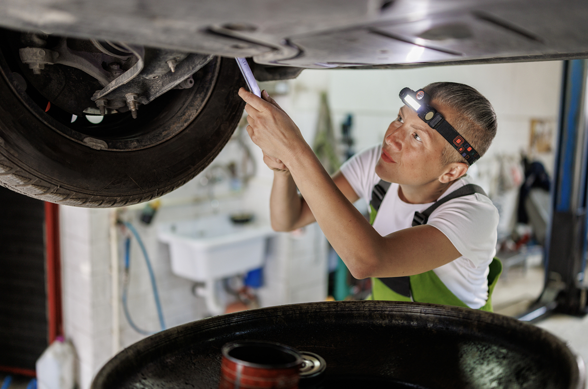 泸州电子机械学校汽车运用与维修专业前景怎么样？