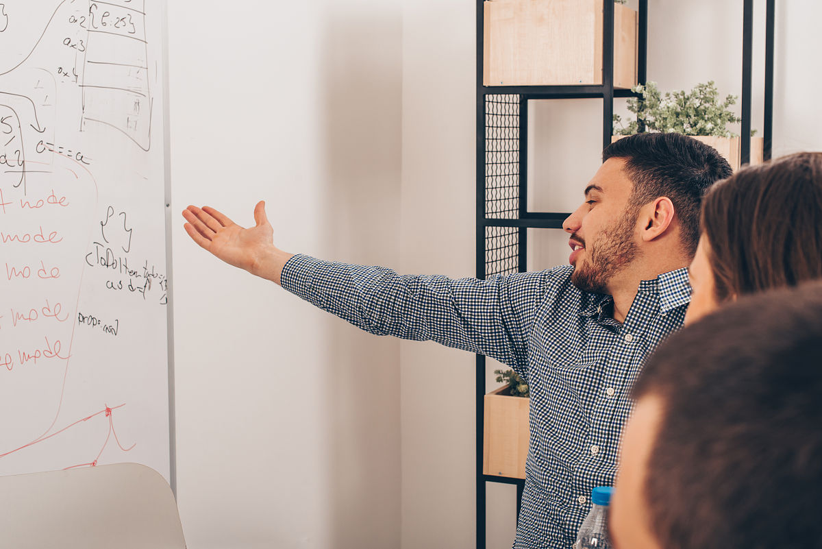 银行网点服务质量管理工作报告3000字