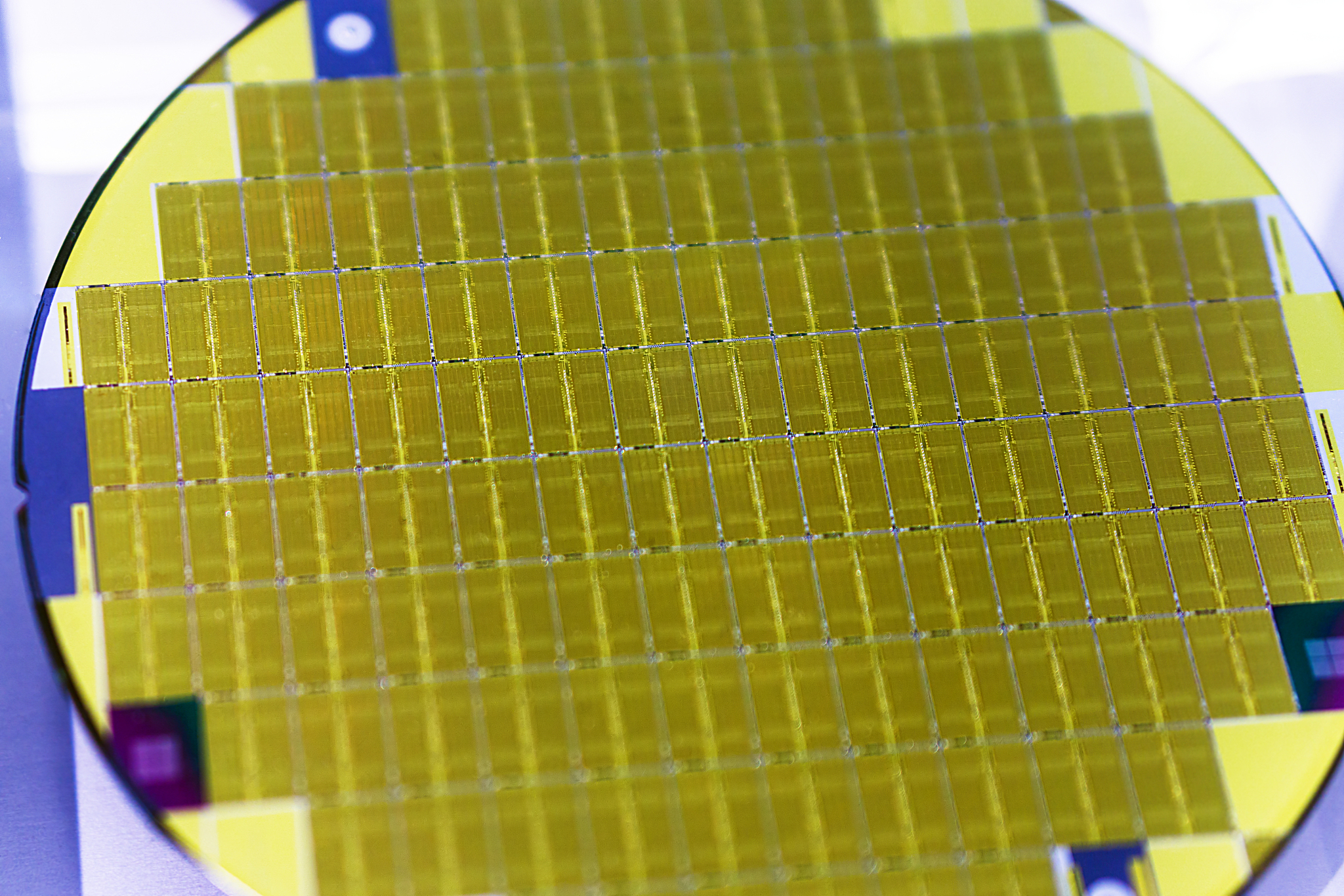 半导体芯片制造：晶圆厚度检测方法详解