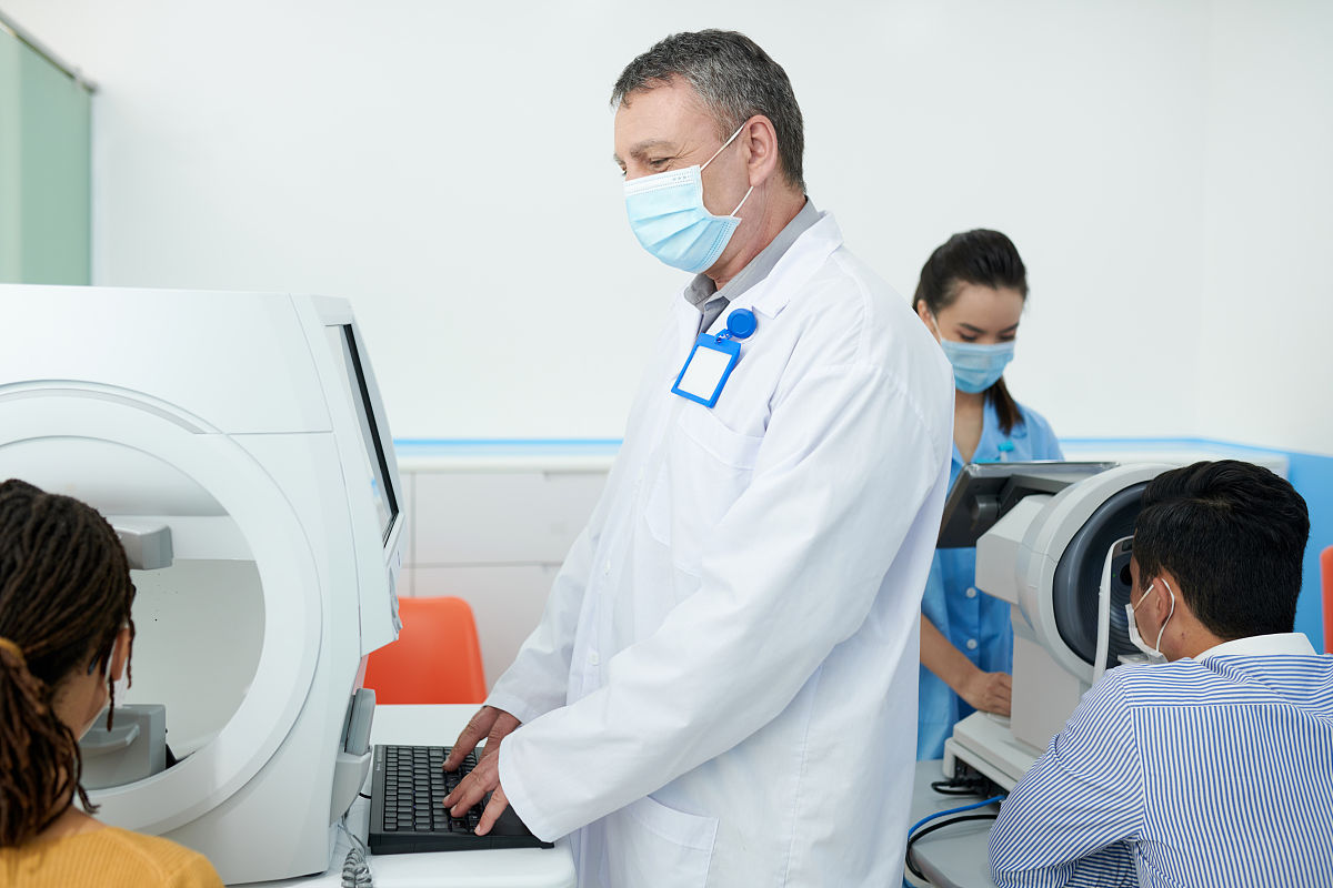 近视眼成因和预防方法：详细解析