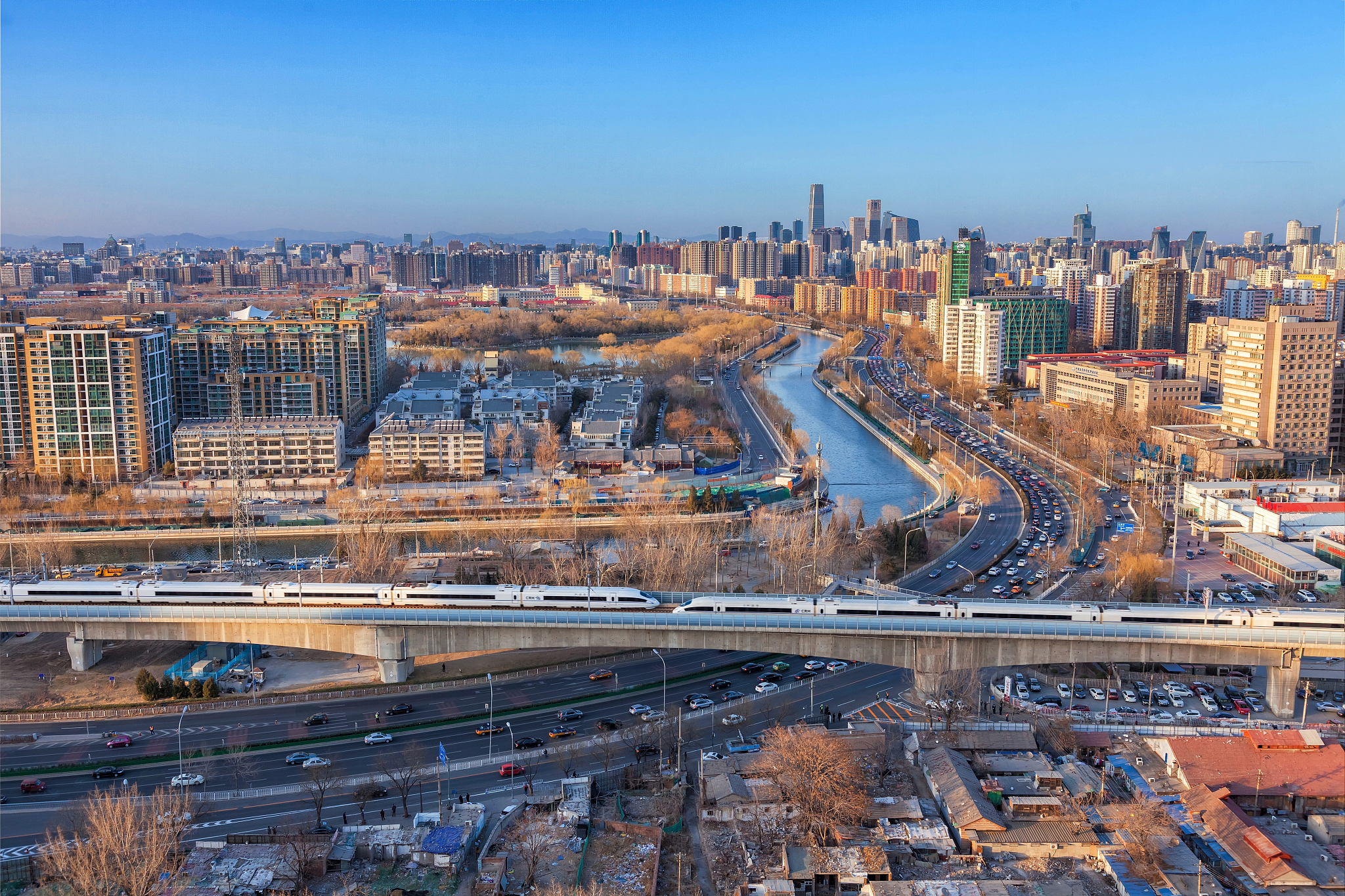 贵州高铁专业学校三加二是什么？