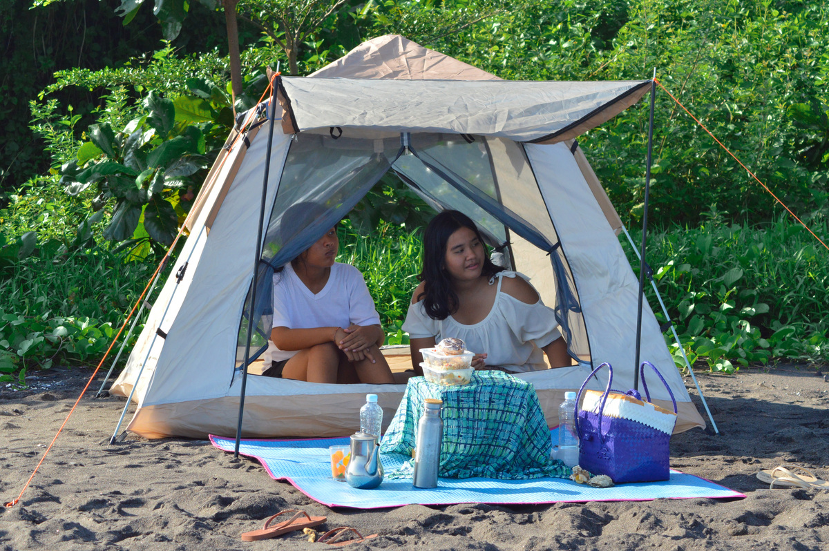 请告诉我几个关于突出帐篷独特设计的产品宣传文案